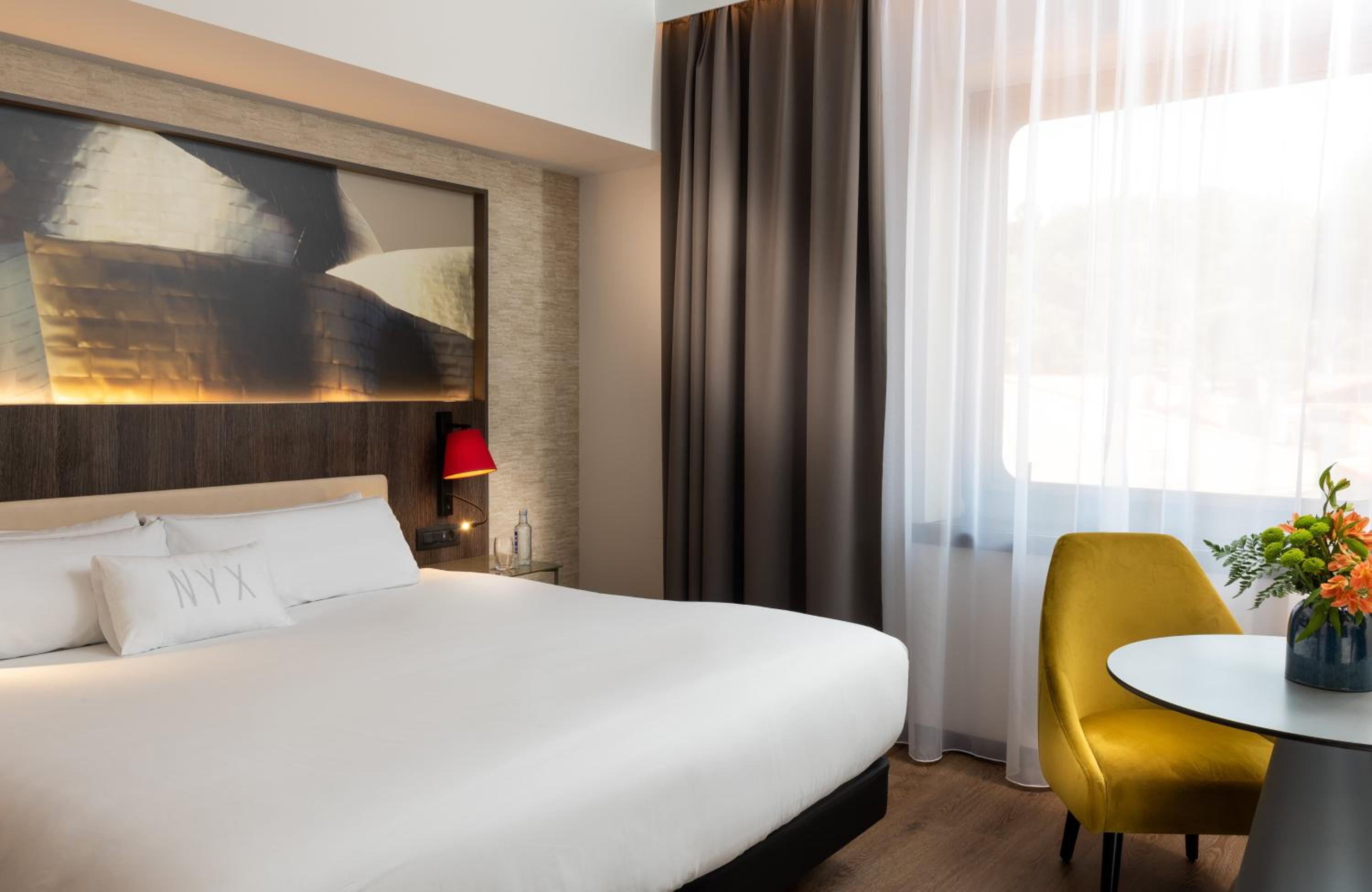 Double or Twin Room - Photo 9