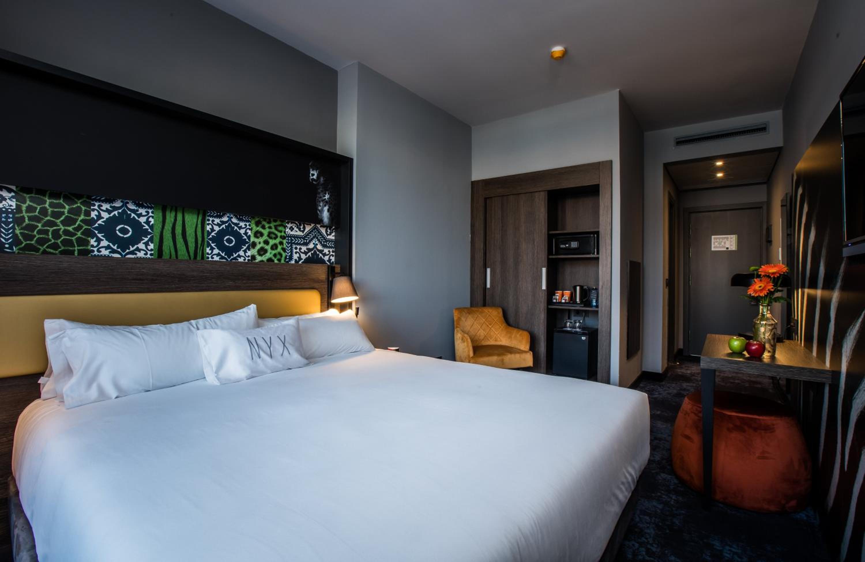 Superior Double Room Park & Sleep thumbnail 6