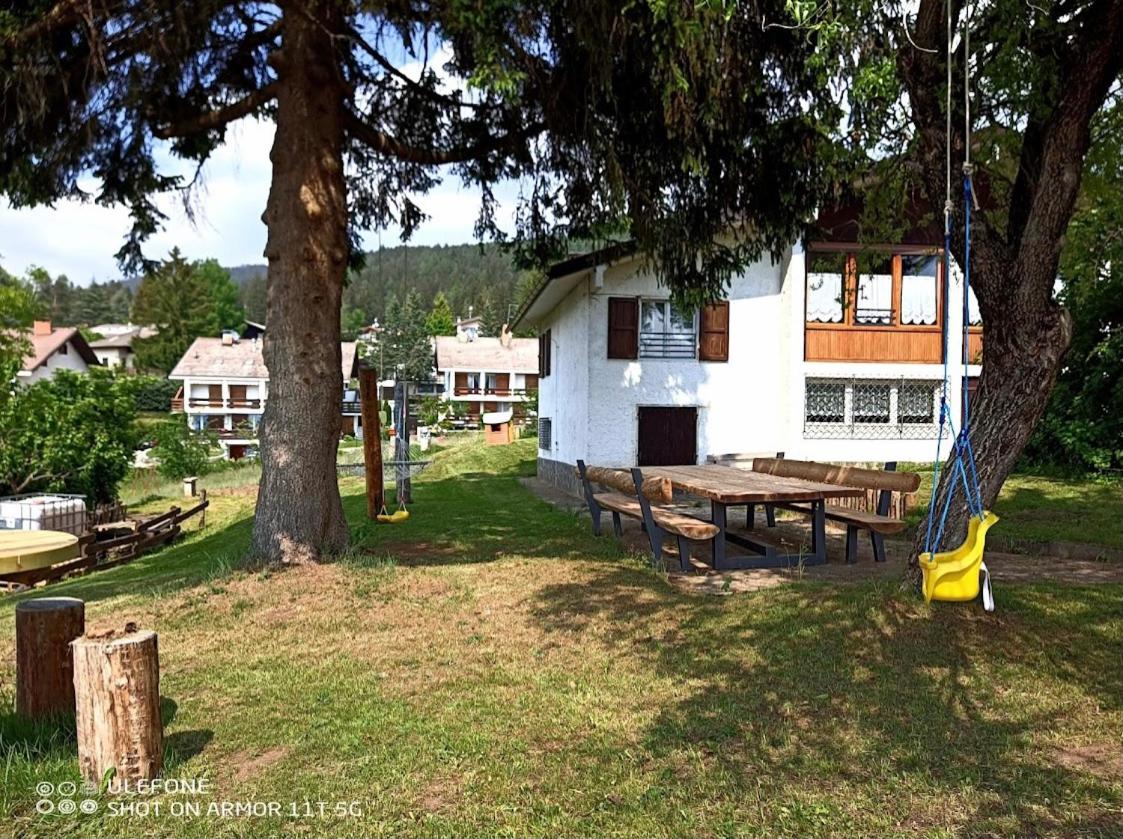 Apartment with Mountain View photo 3