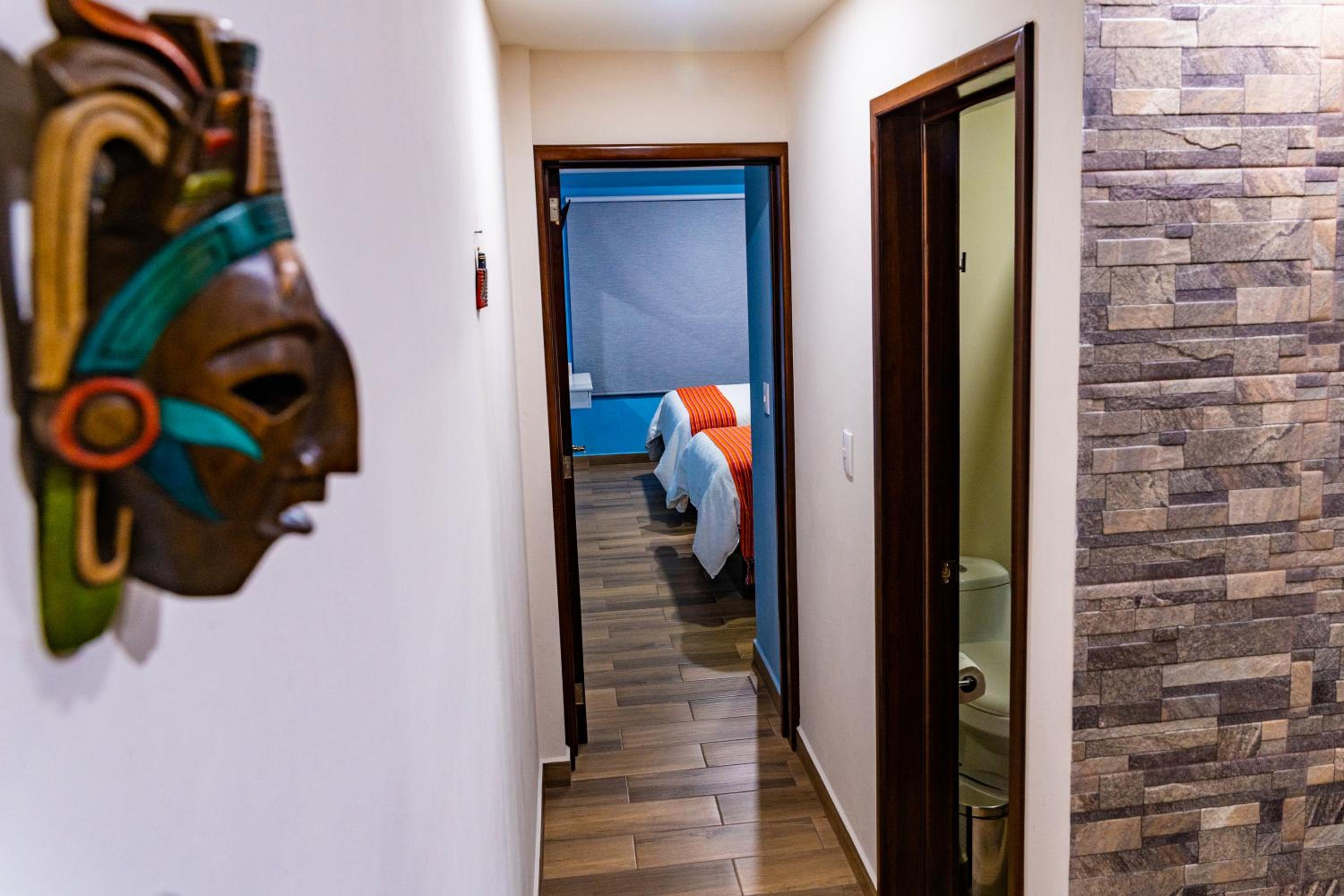 Twin Room - Photo 4