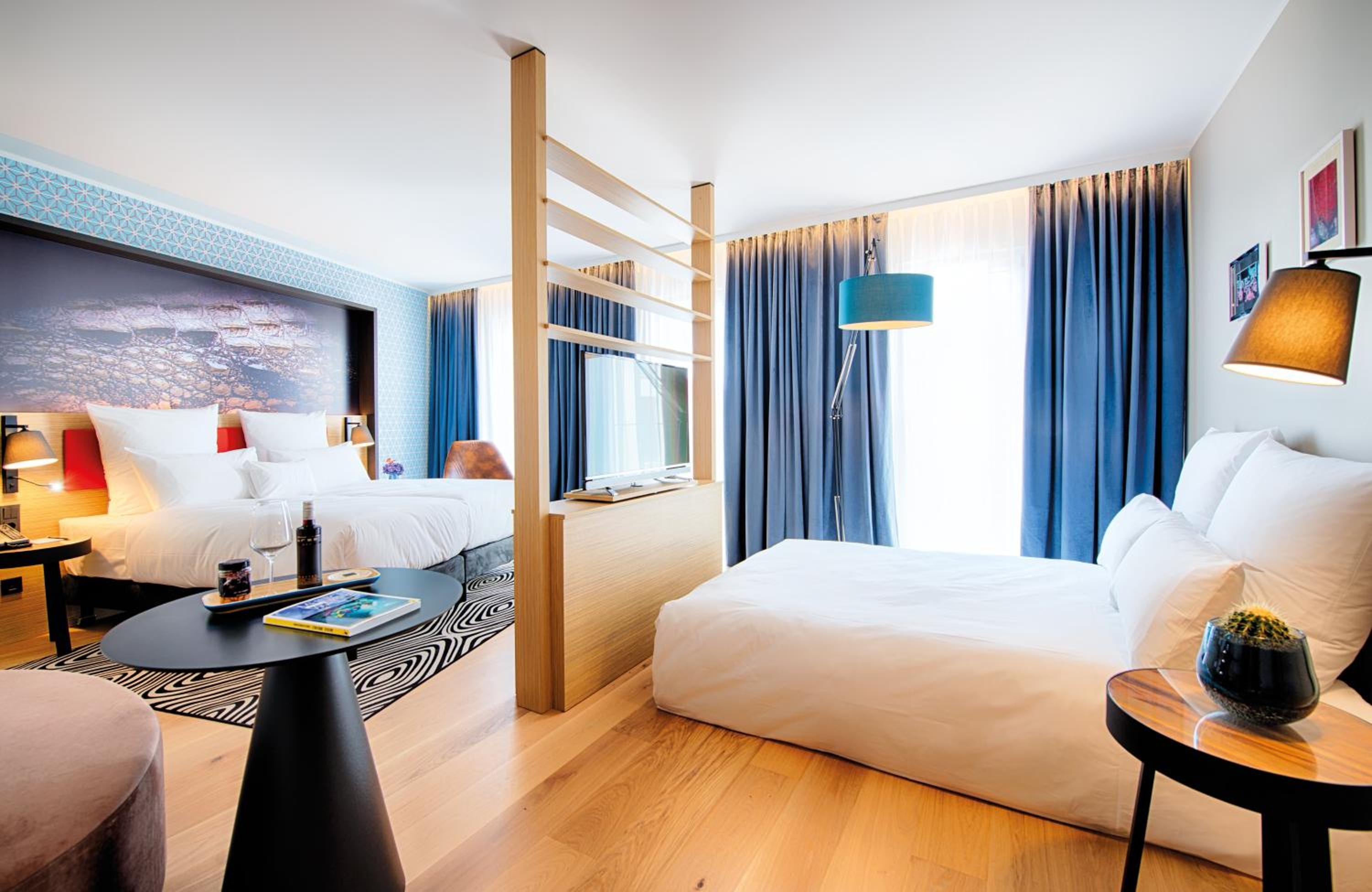 Junior Suite Triple Room - Photo 2