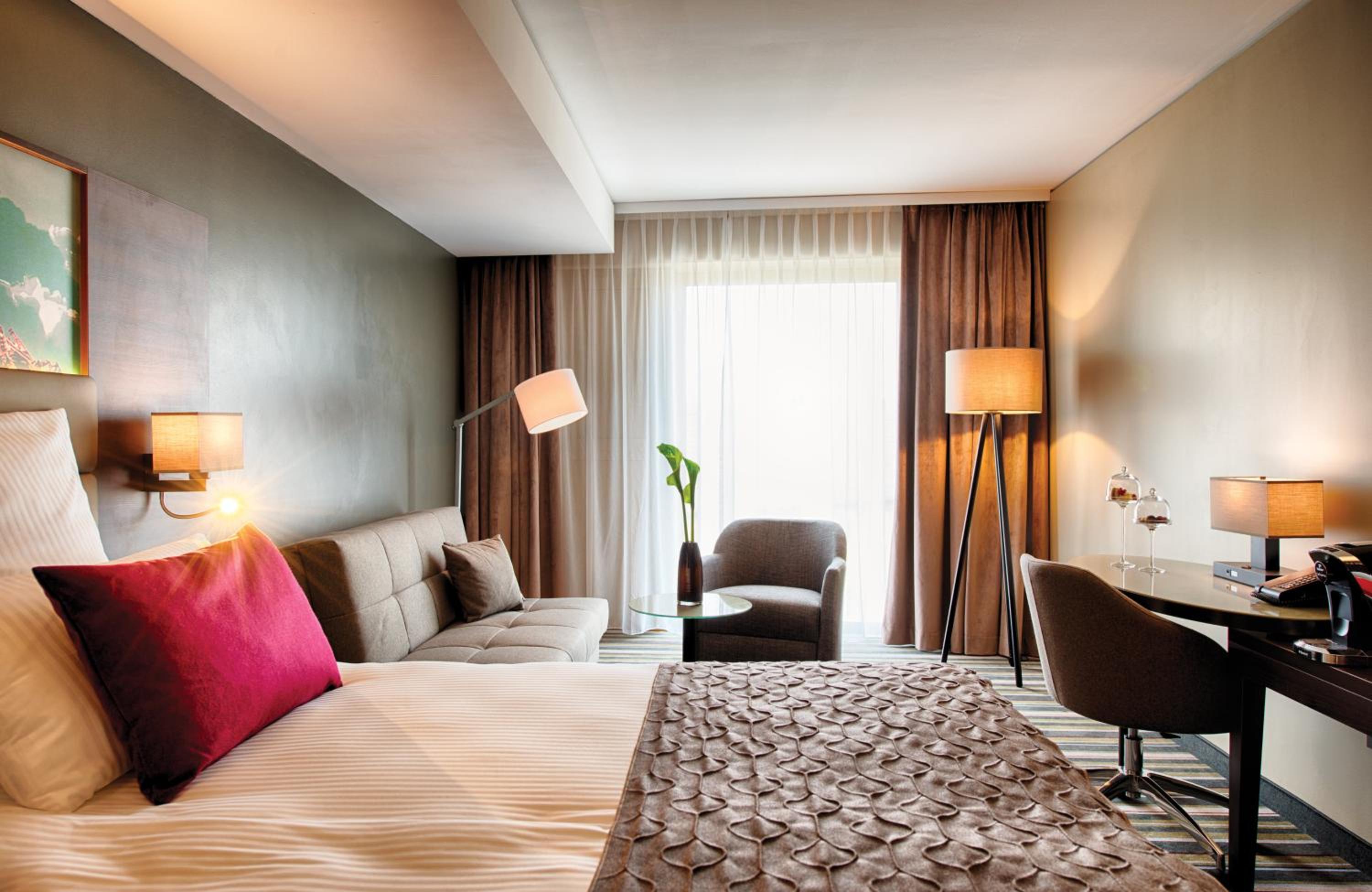Deluxe Double or Twin Room photo 3