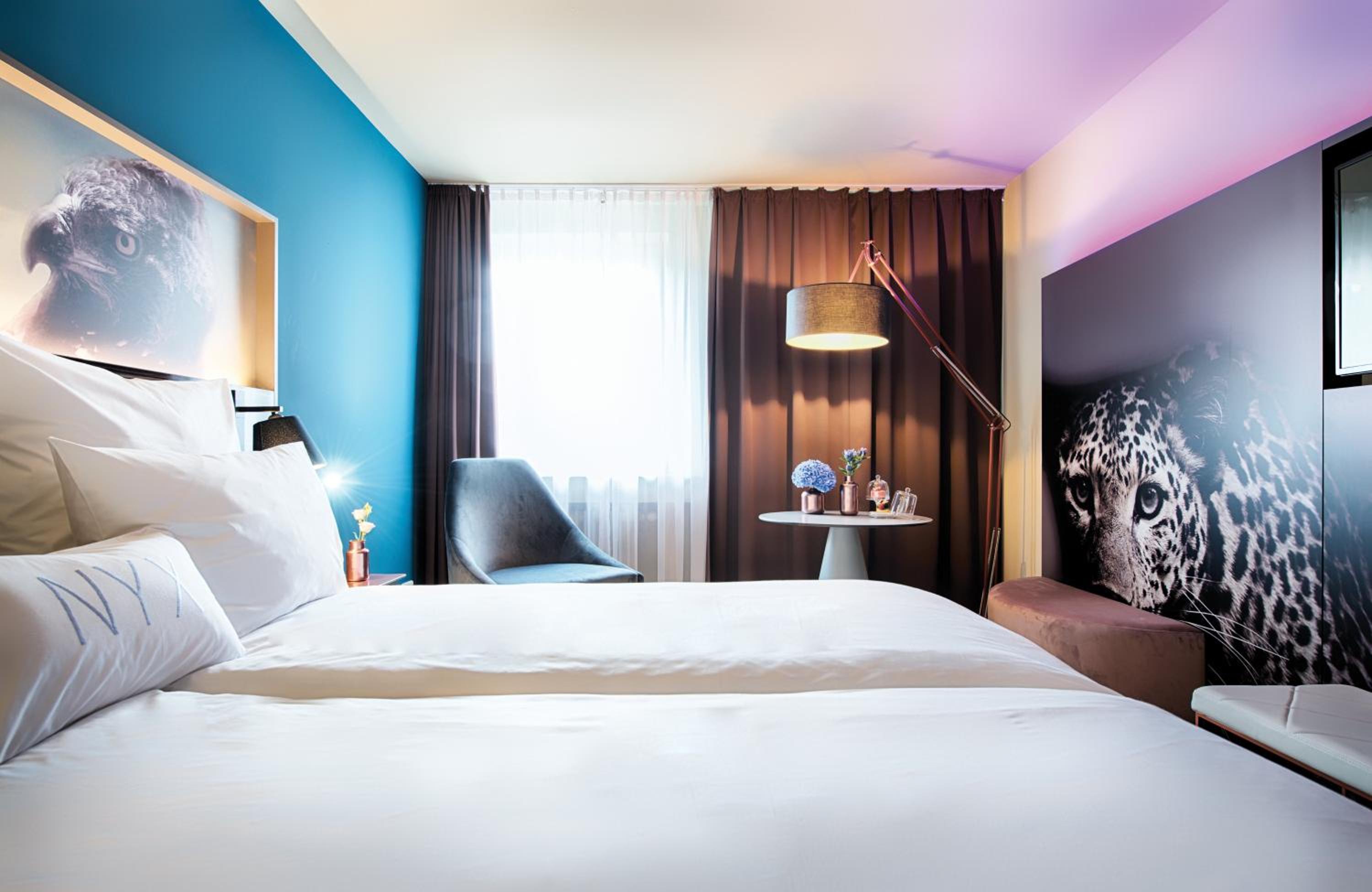 Comfort Twin Room thumbnail 6