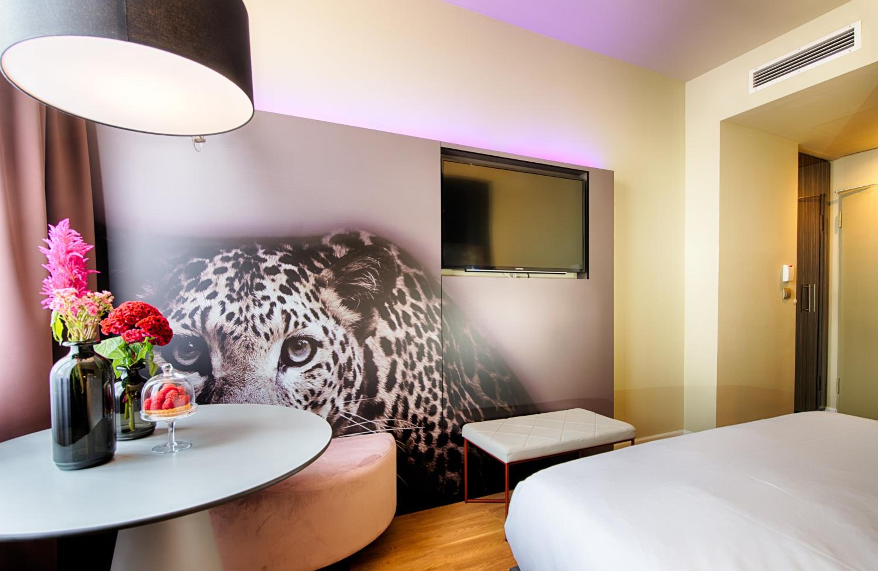 Economy Twin Room