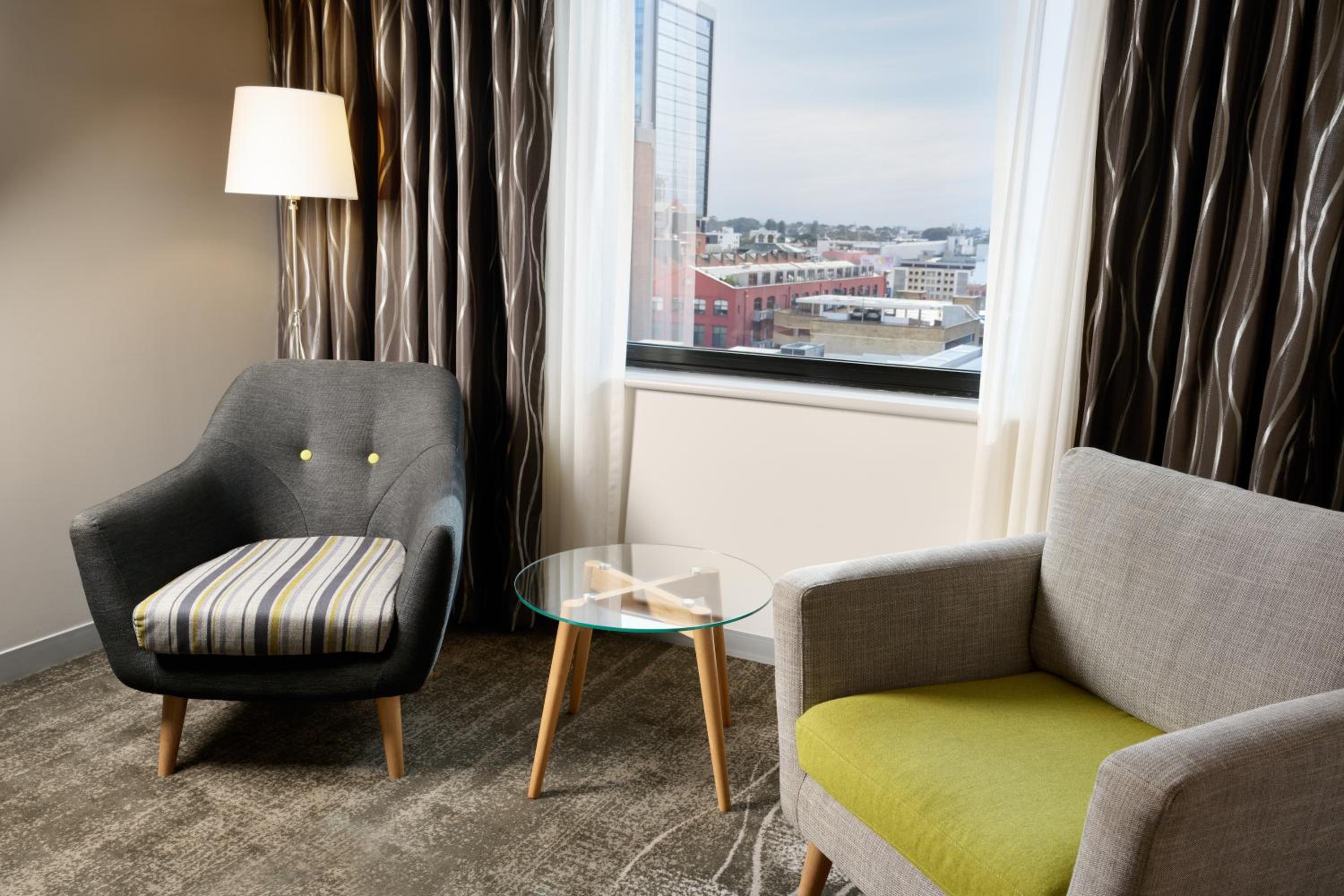 Upgraded Standard Room - Photo 11