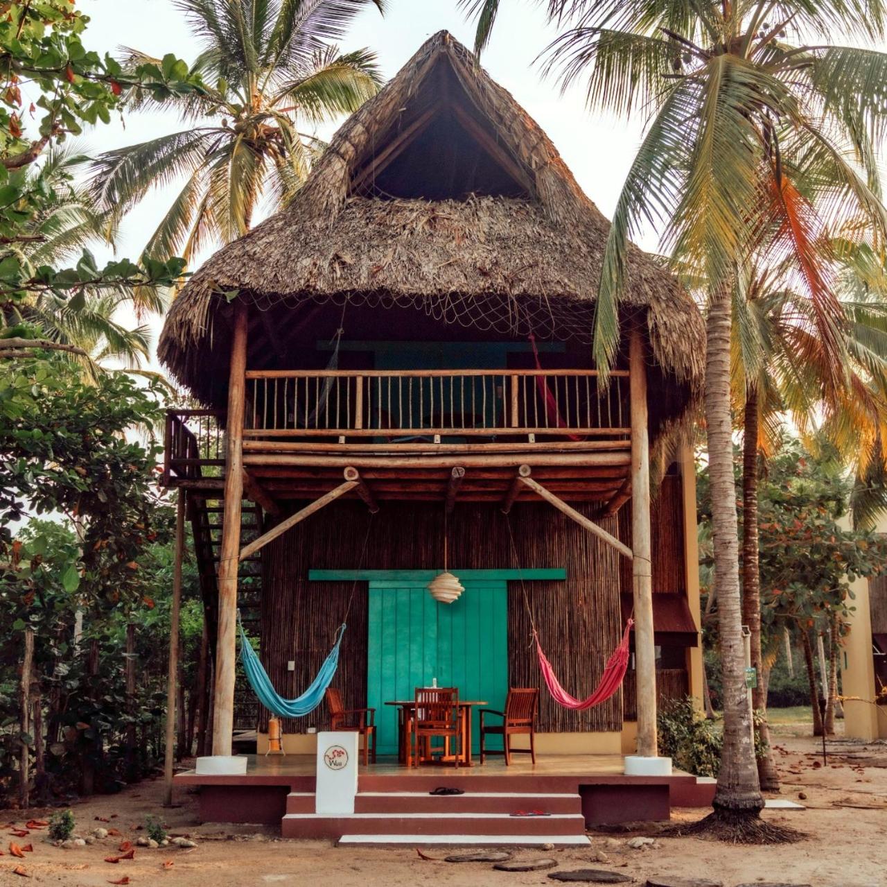 Superior Bungalow King - On the beach photo 2