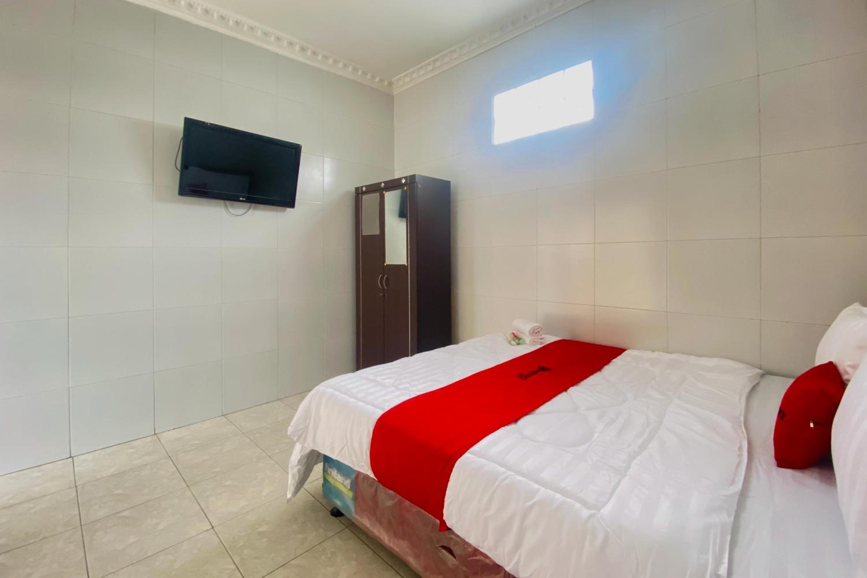 Standard Double Room - Photo 3