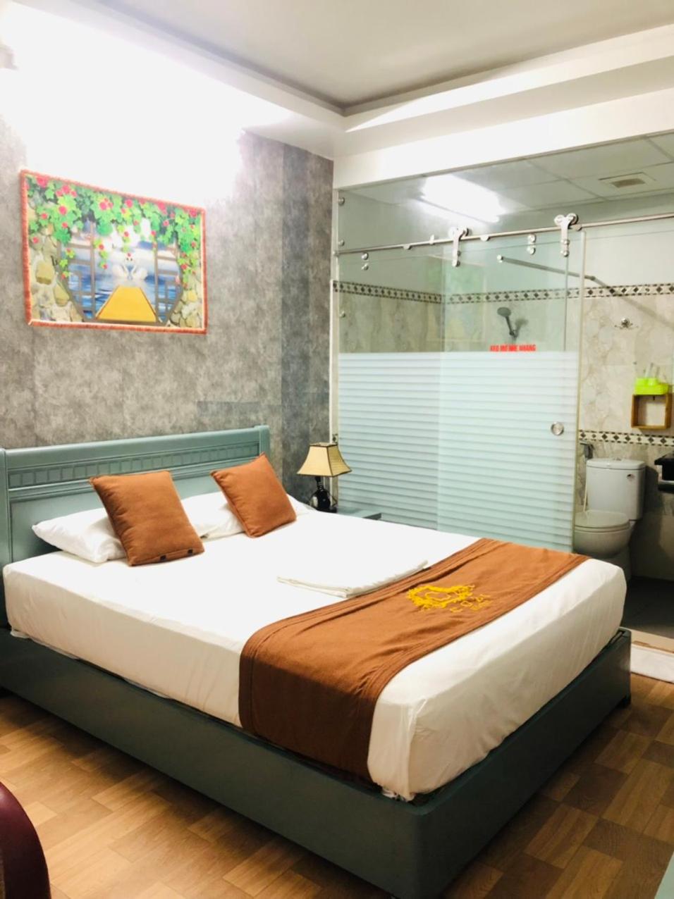 Deluxe Room - Photo 16