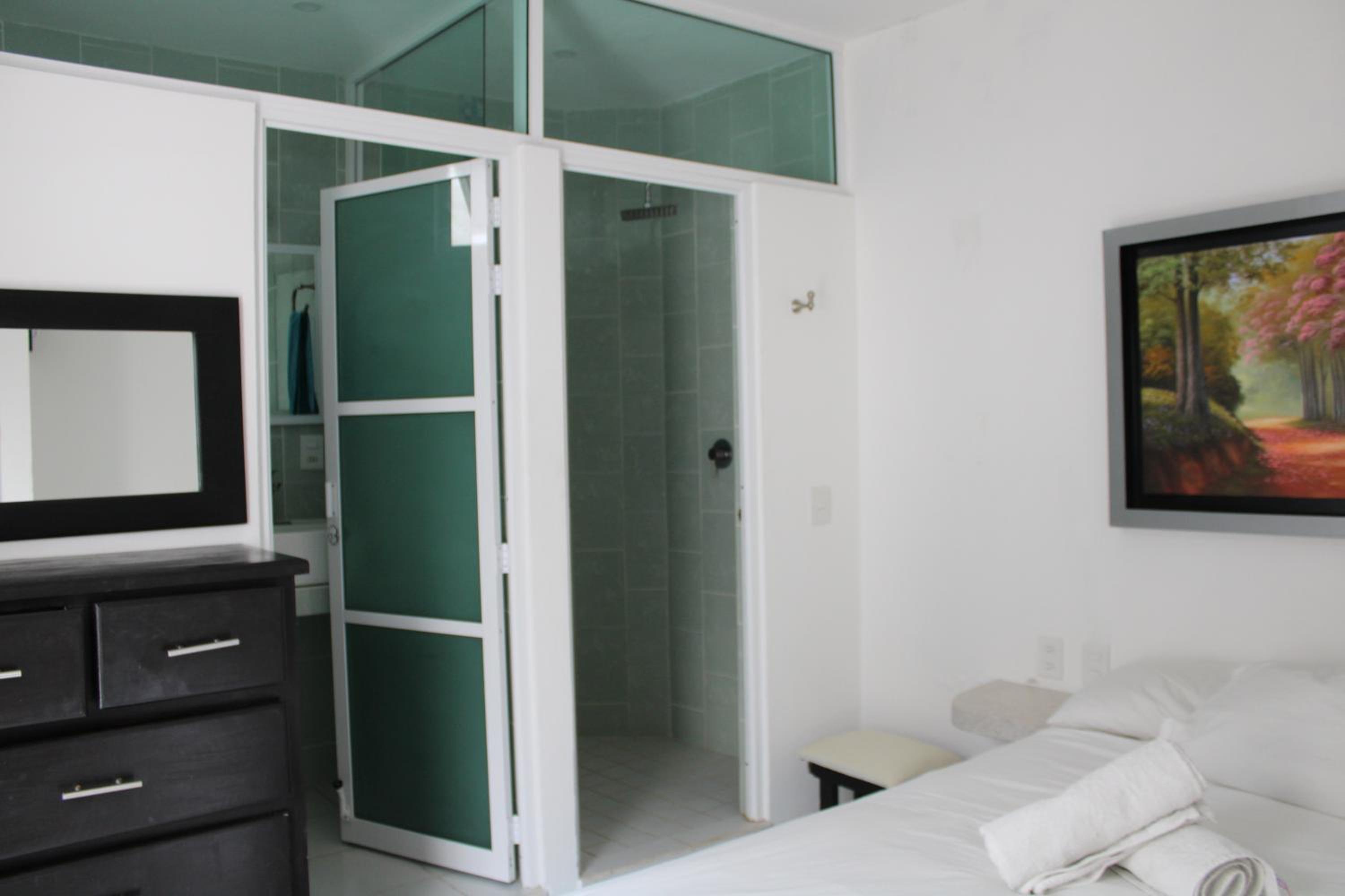 Double Room - Photo 6