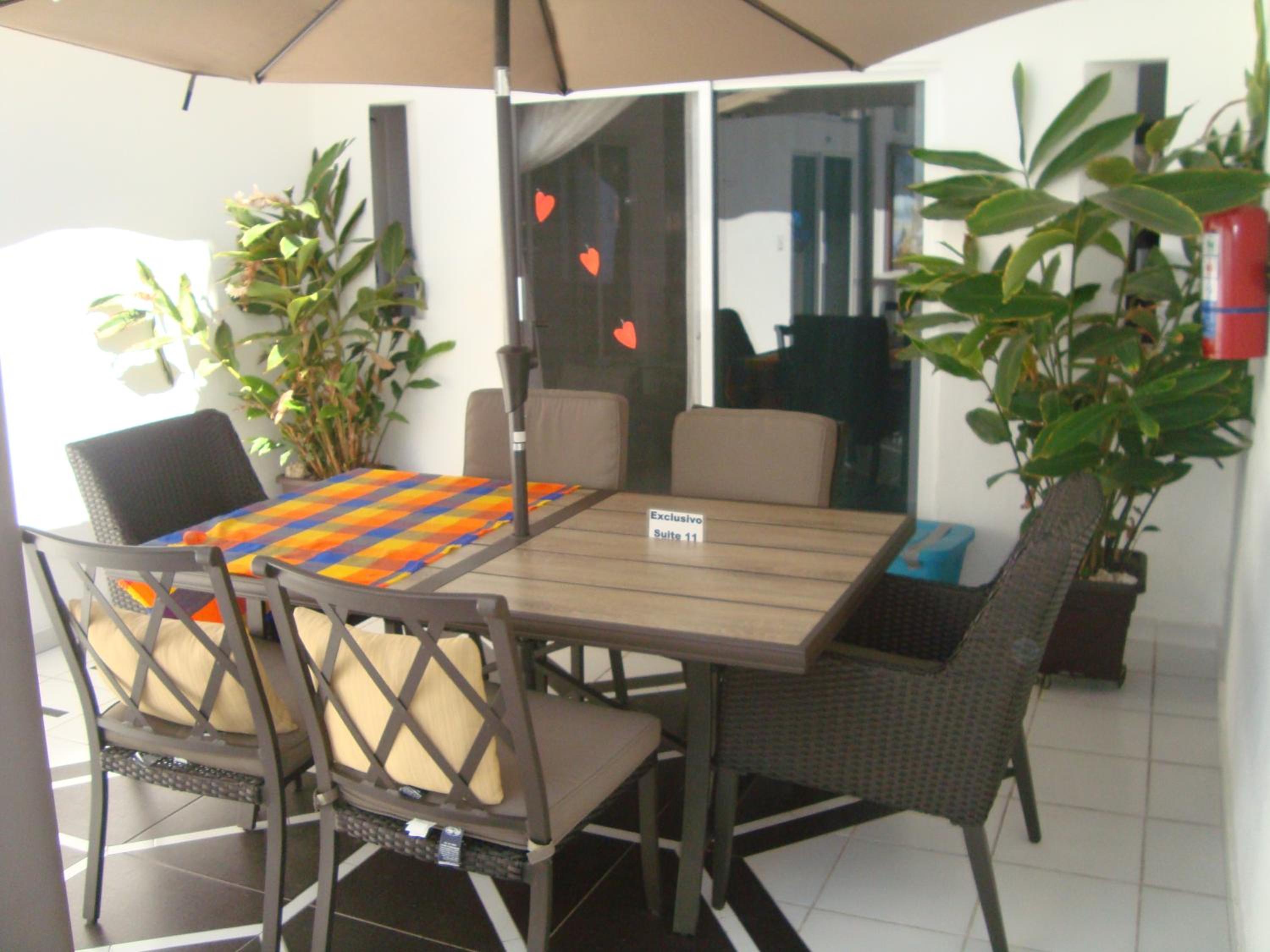 Apartment with Balcony - Photo 10