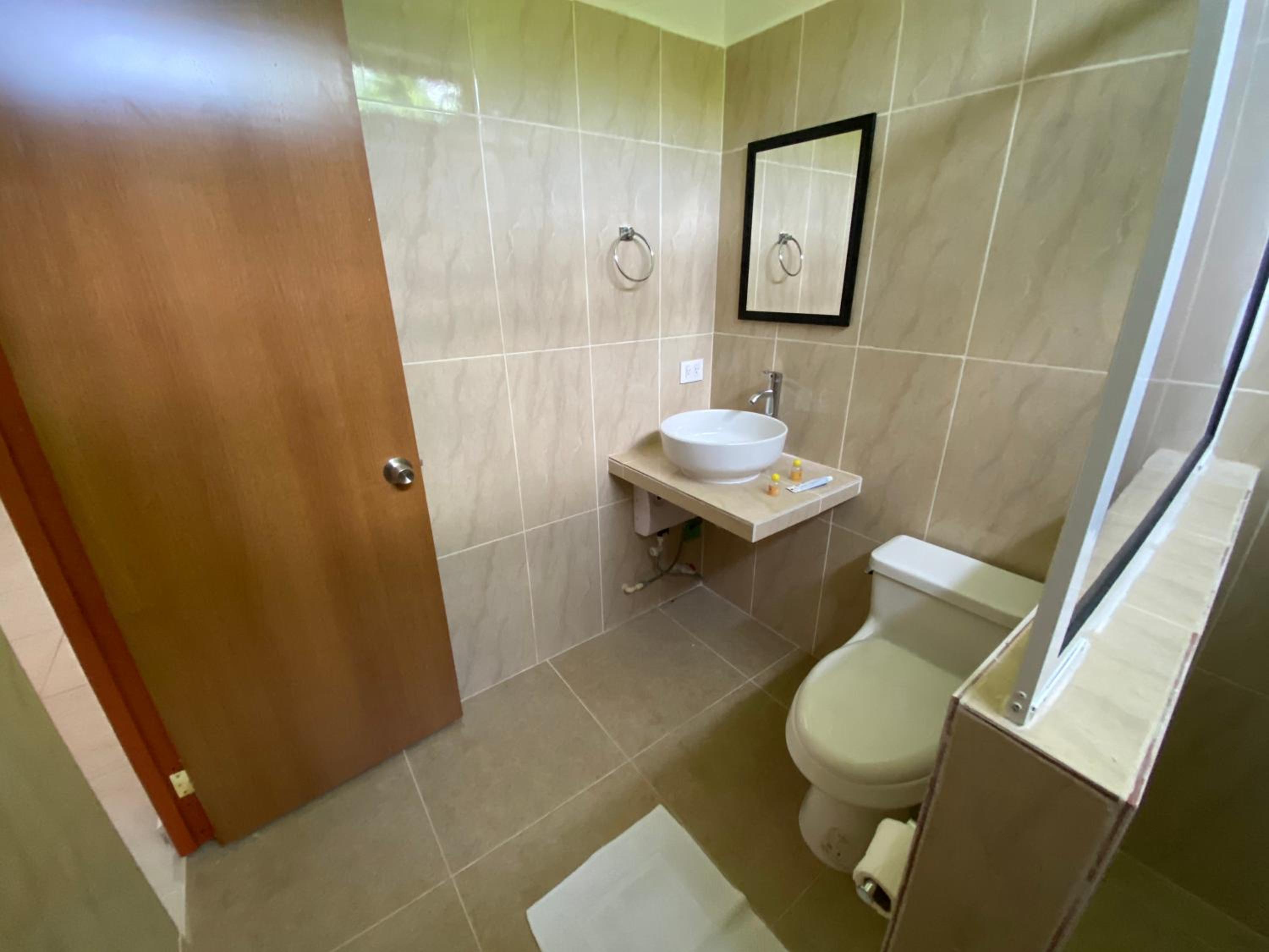 Standard Double Room - Photo 7