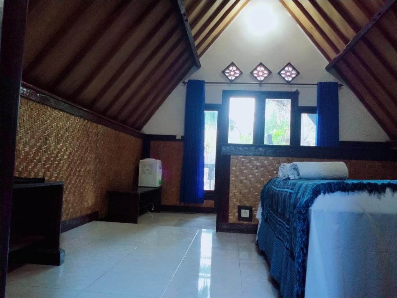 Deluxe Room - Photo 1