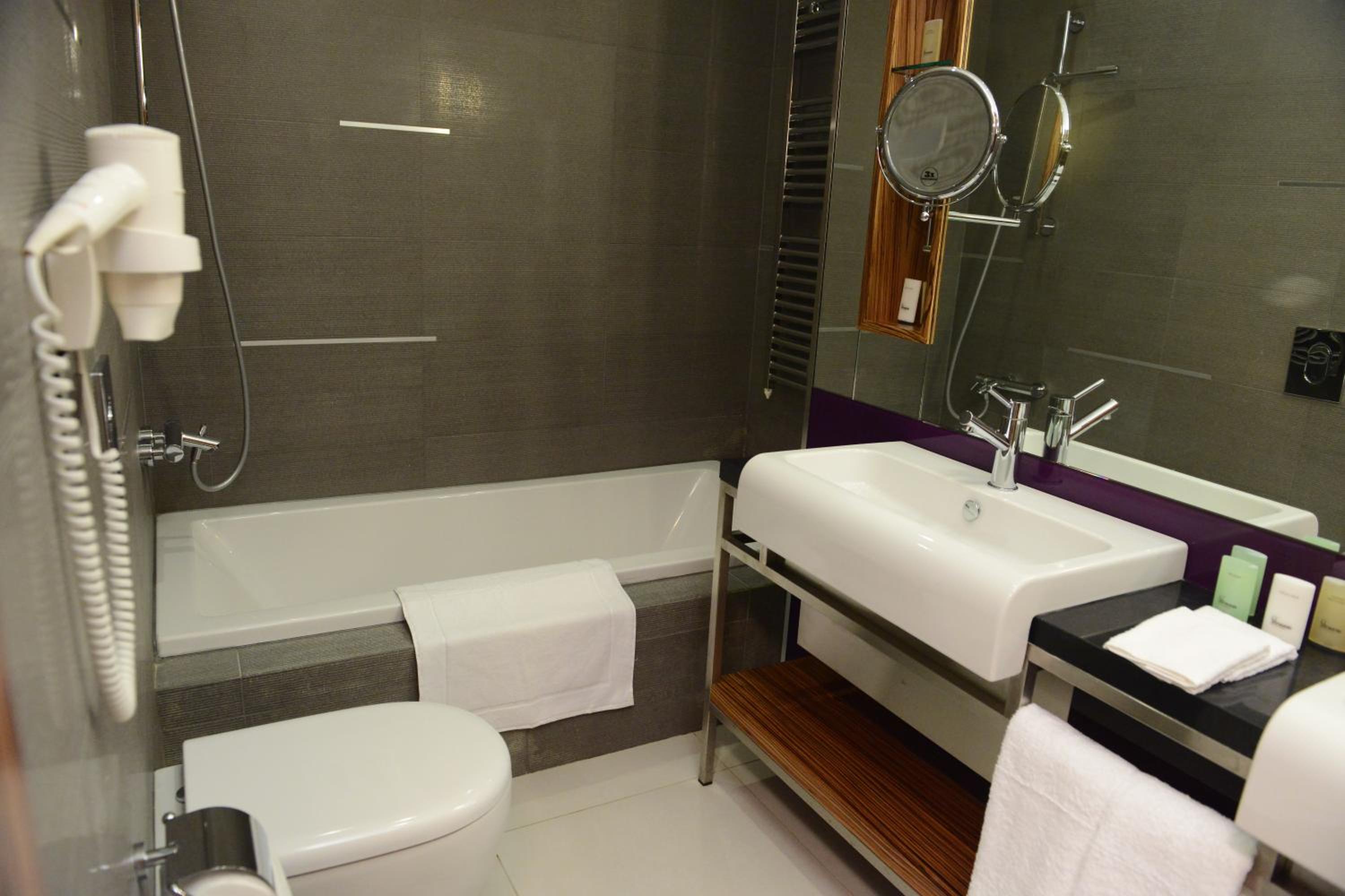 Junior Suite Partial Sea View photo 2