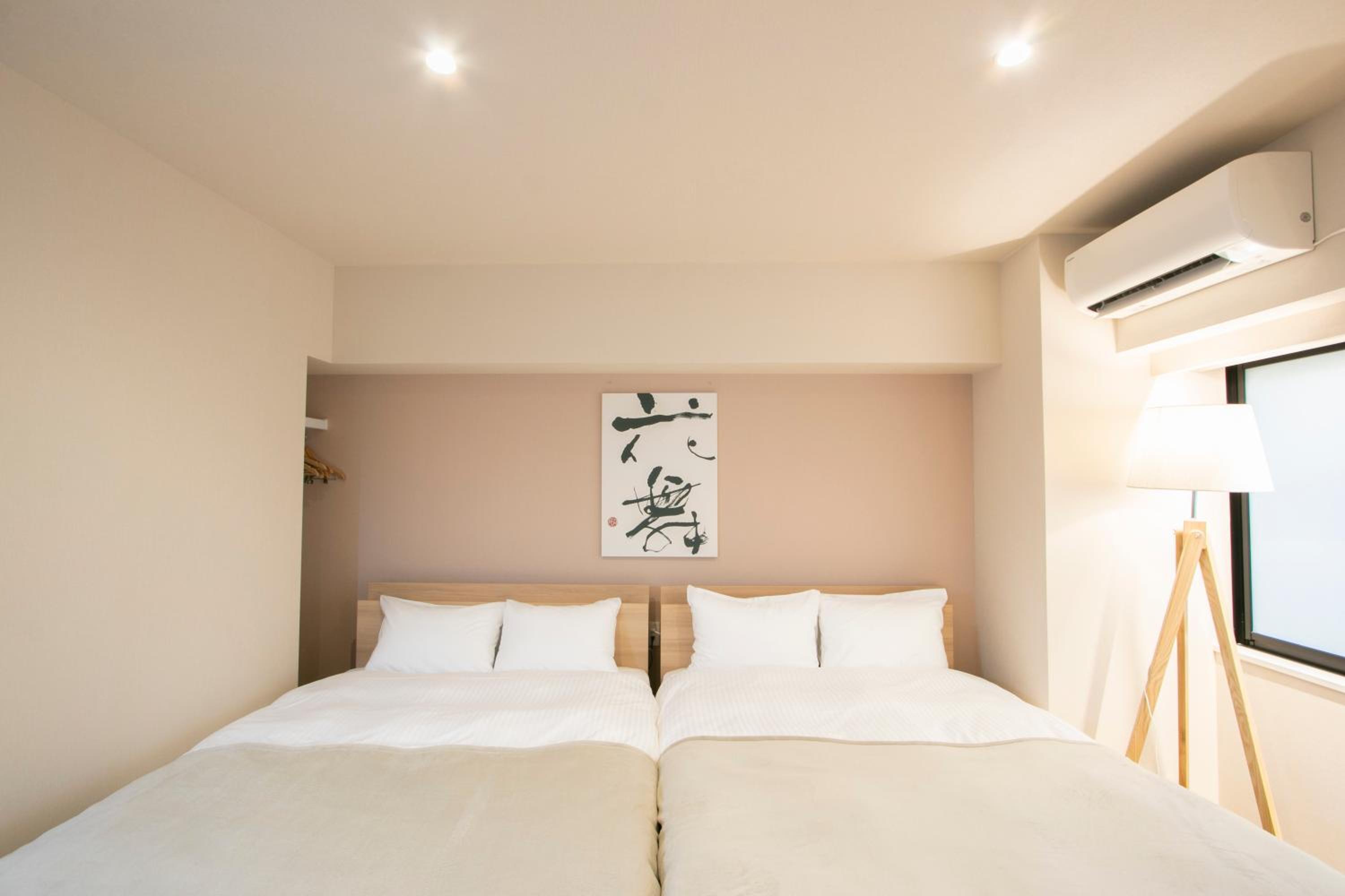 Standard Twin Room photo 2