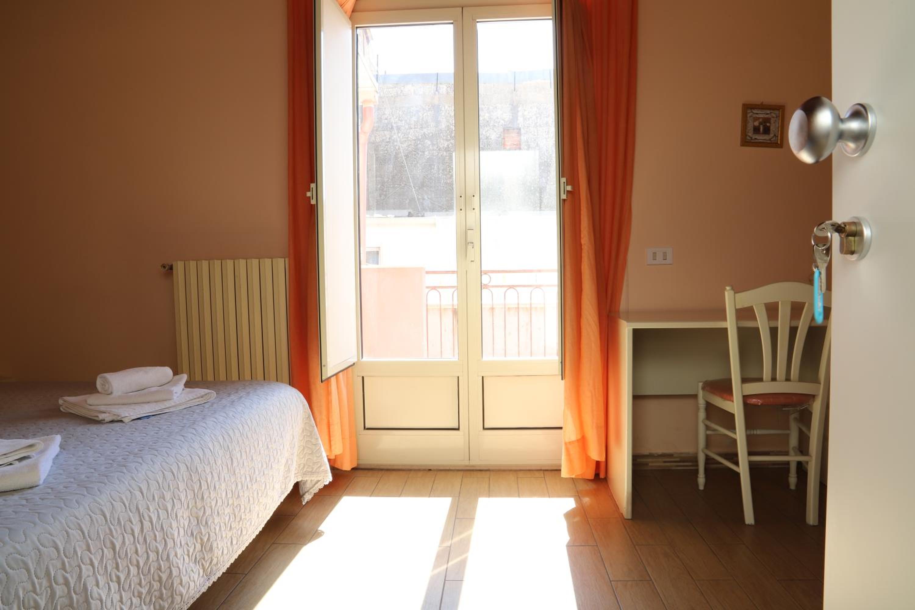 Triple Room with City View
