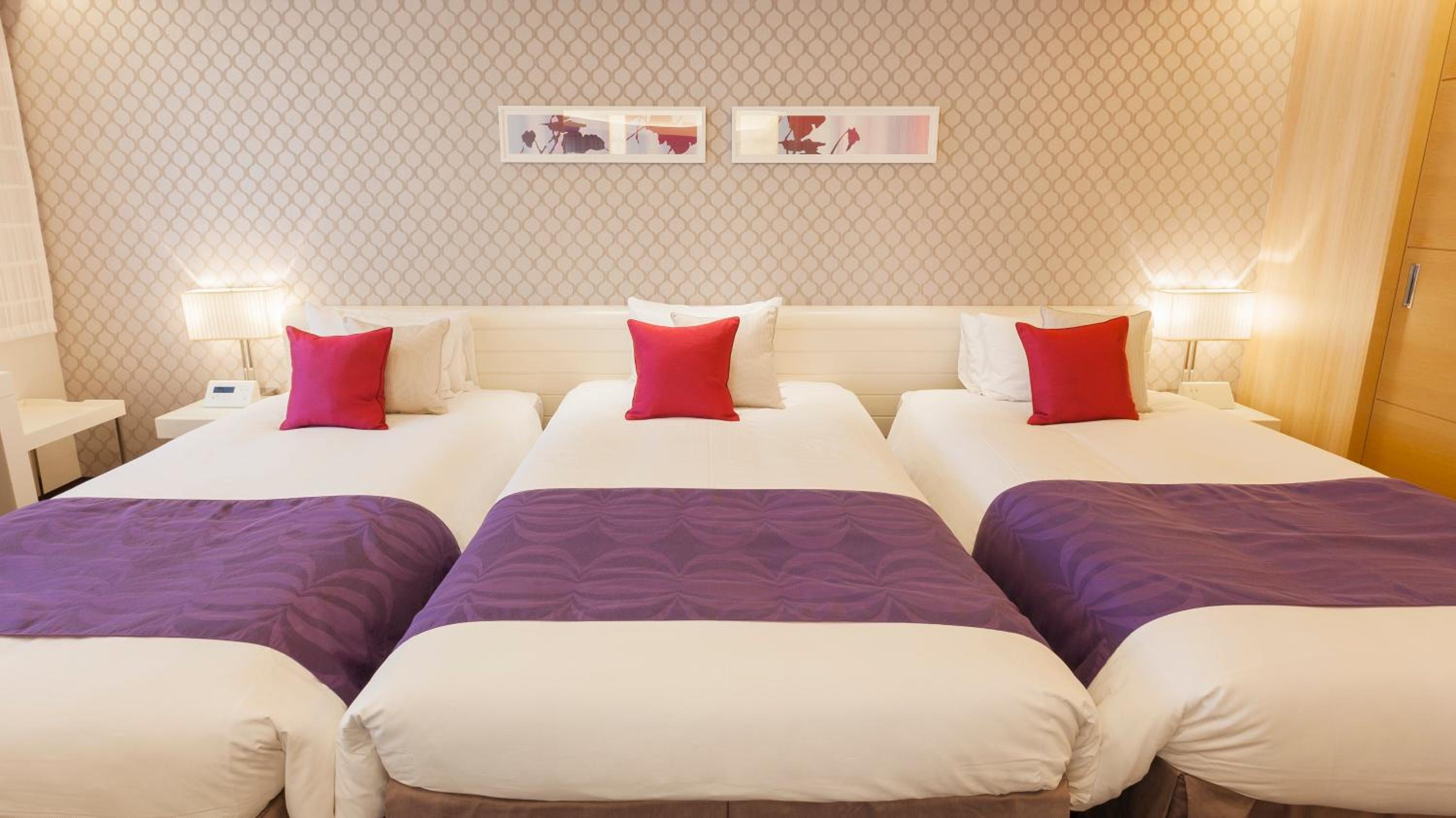 Luxury Triple Room photo 2