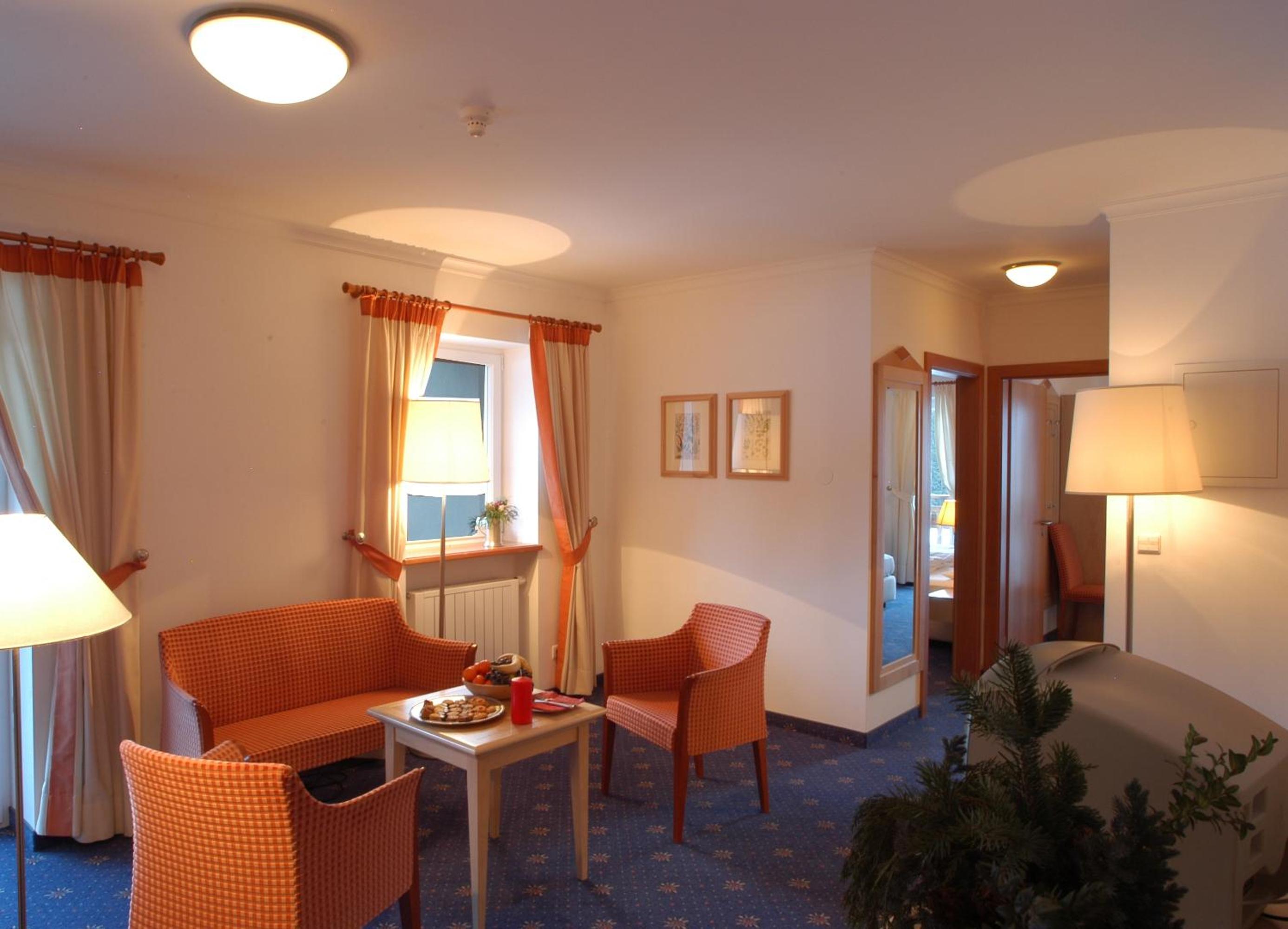 Deluxe Suite - Photo 1