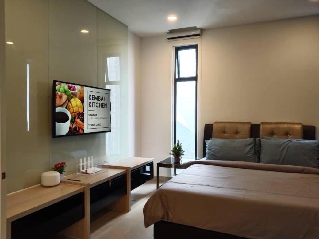 Three-Bedroom Apartment - Photo 7