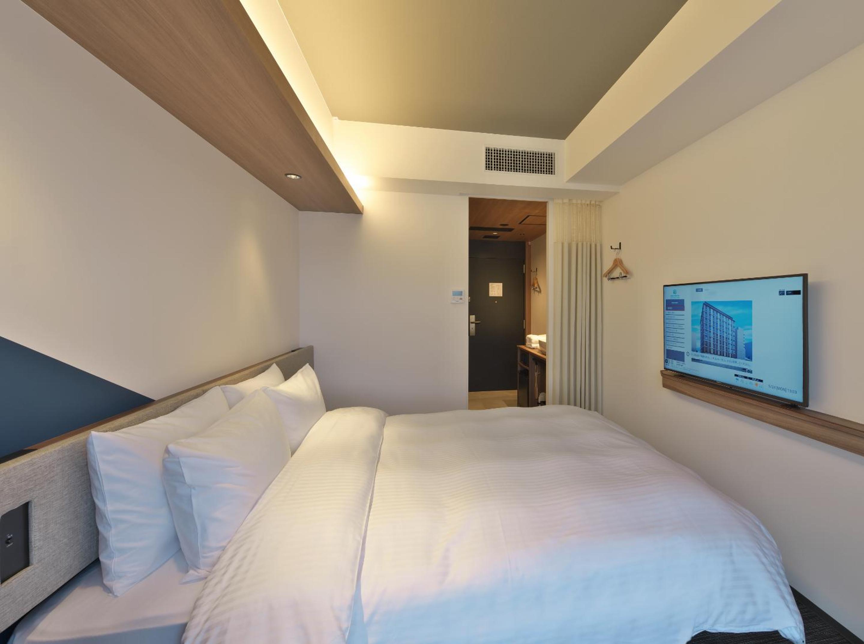 Standard Double Room B with Complimentary Breakfast - Non-Smoking - Photo 9