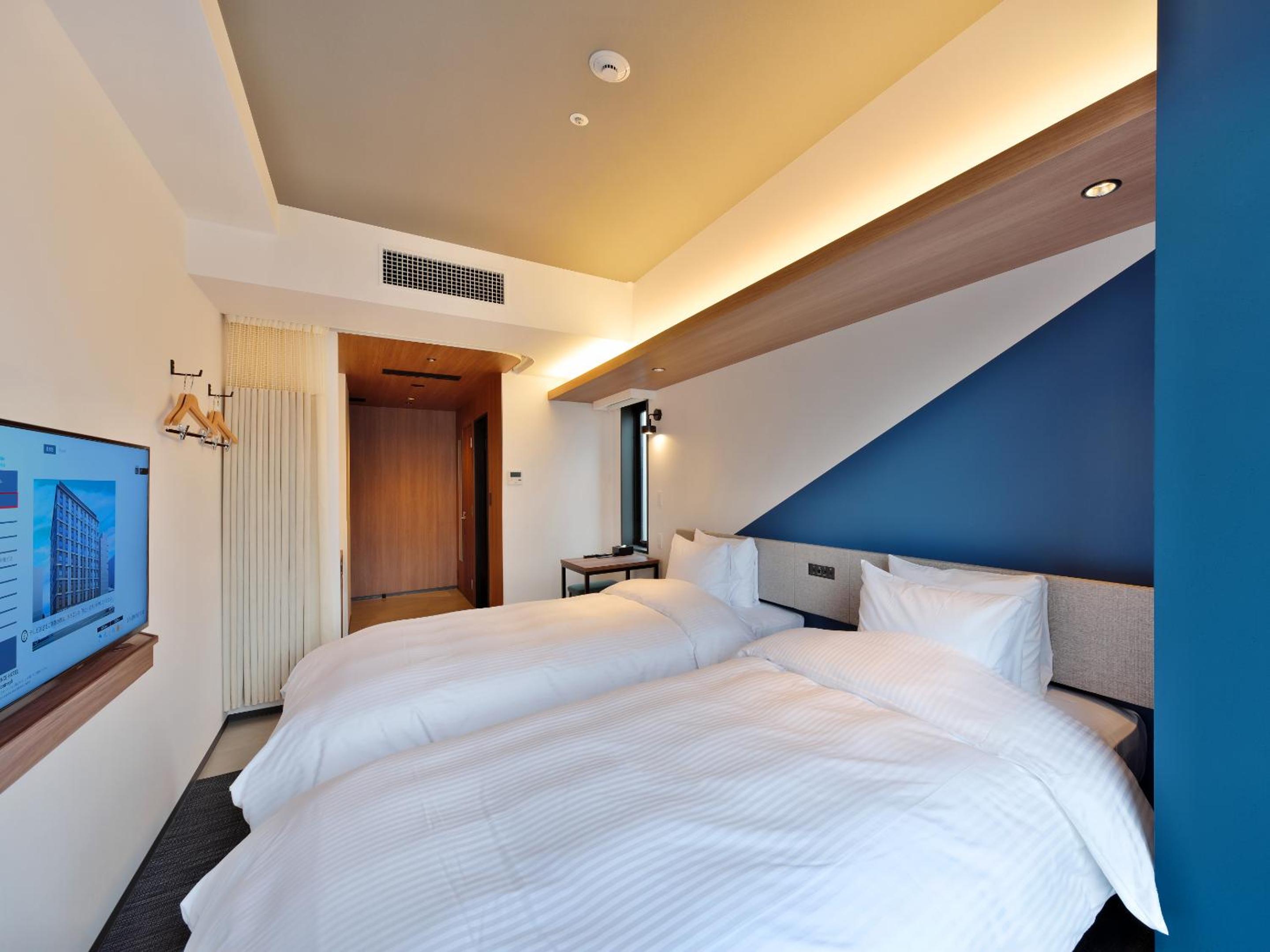 Standard Twin Room with Complimentary Breakfast - Non-Smoking - Photo 14