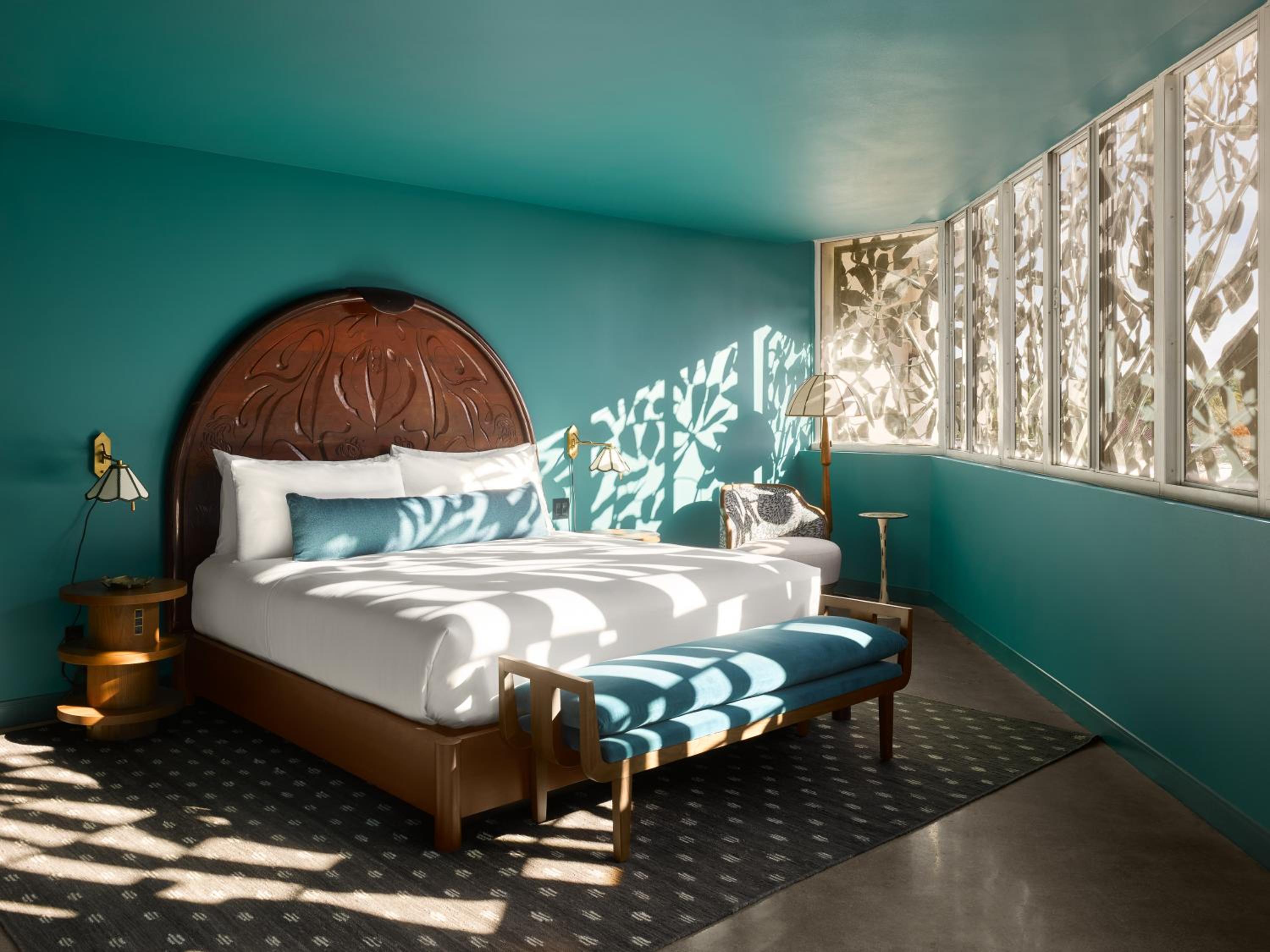 Suite with Spa Bath thumbnail 6