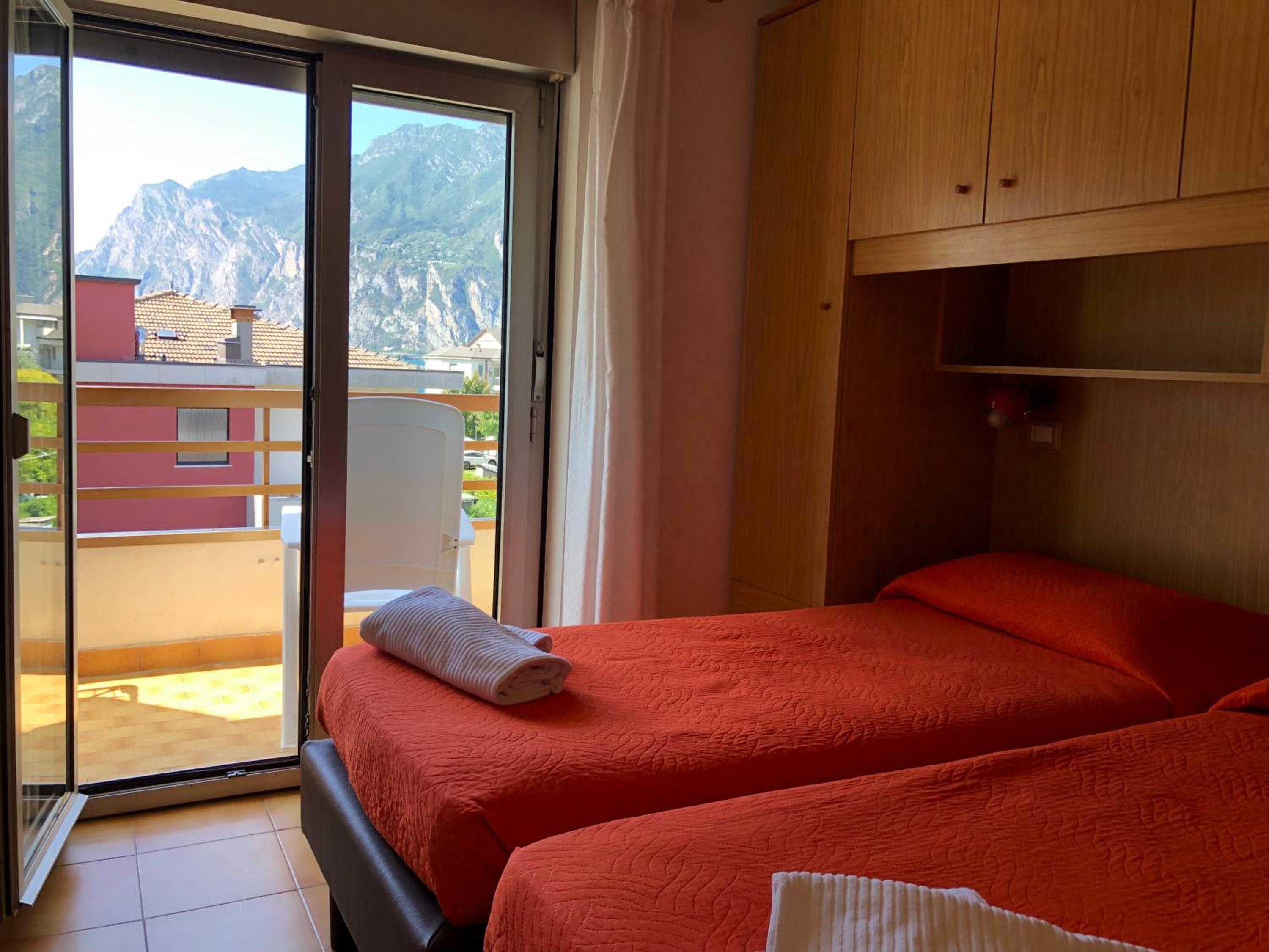 Double or Twin Room photo 1