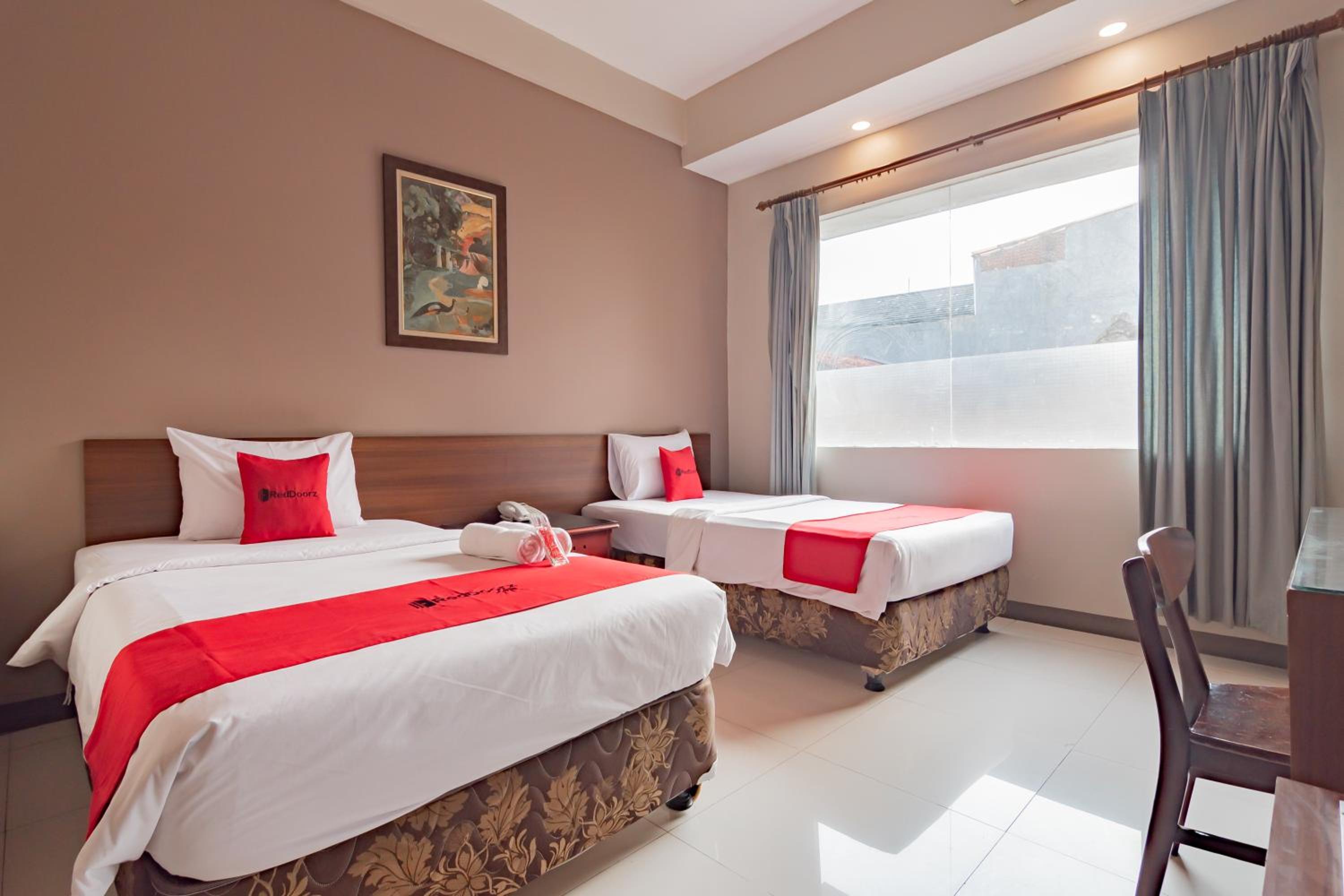 Twin Room - Photo 7