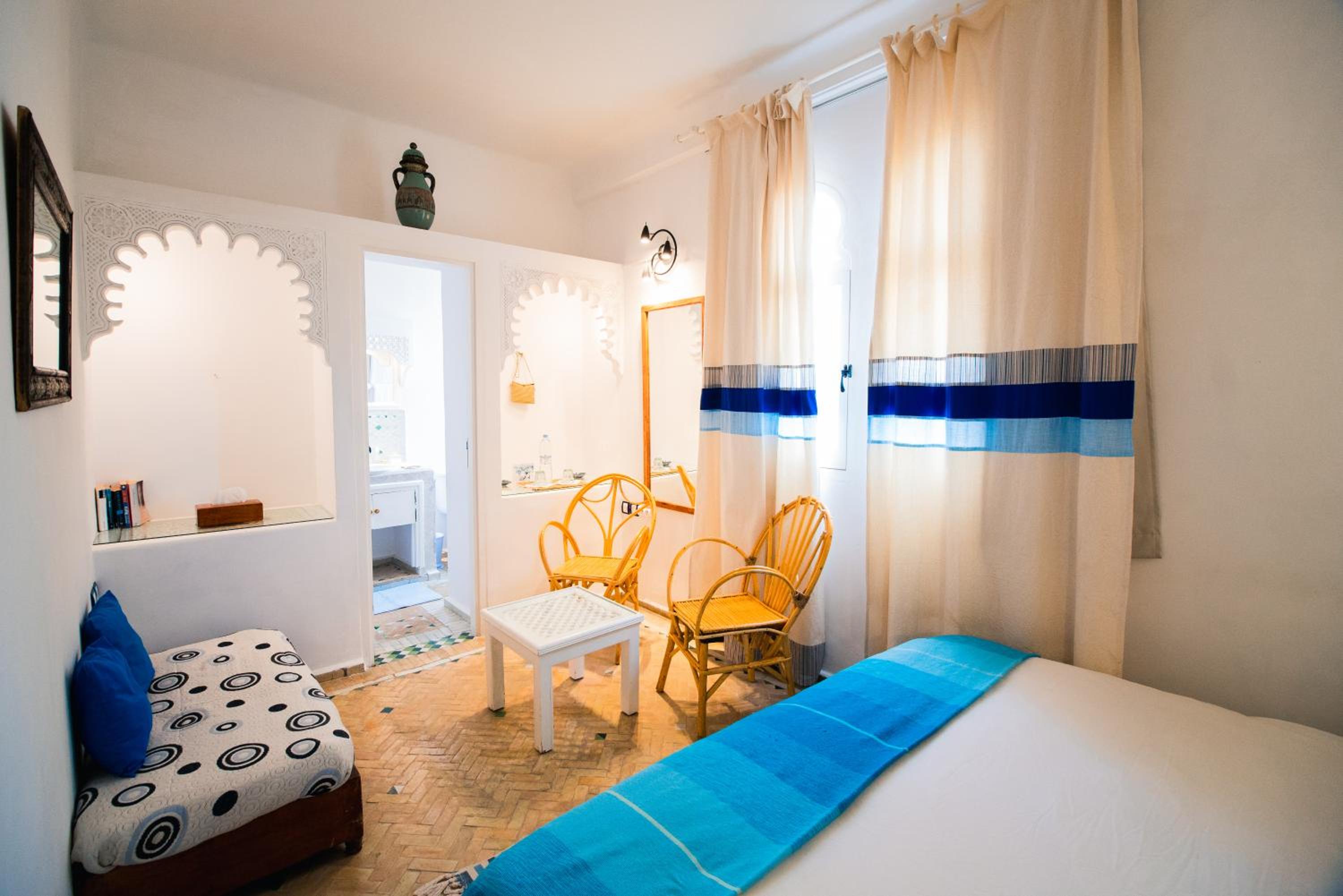 Superior Double or Twin Room - Photo 13