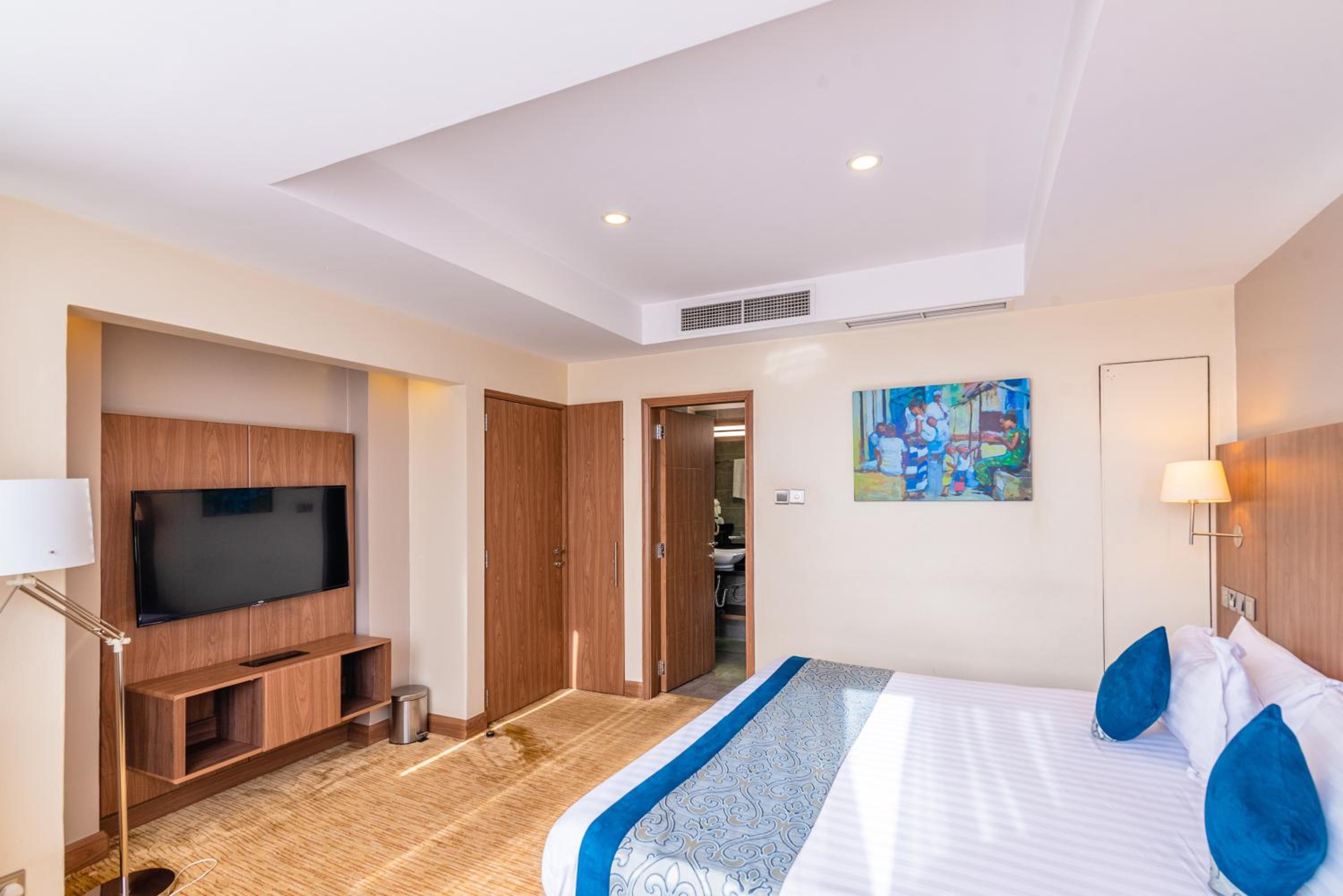 Suite with Balcony - Photo 1