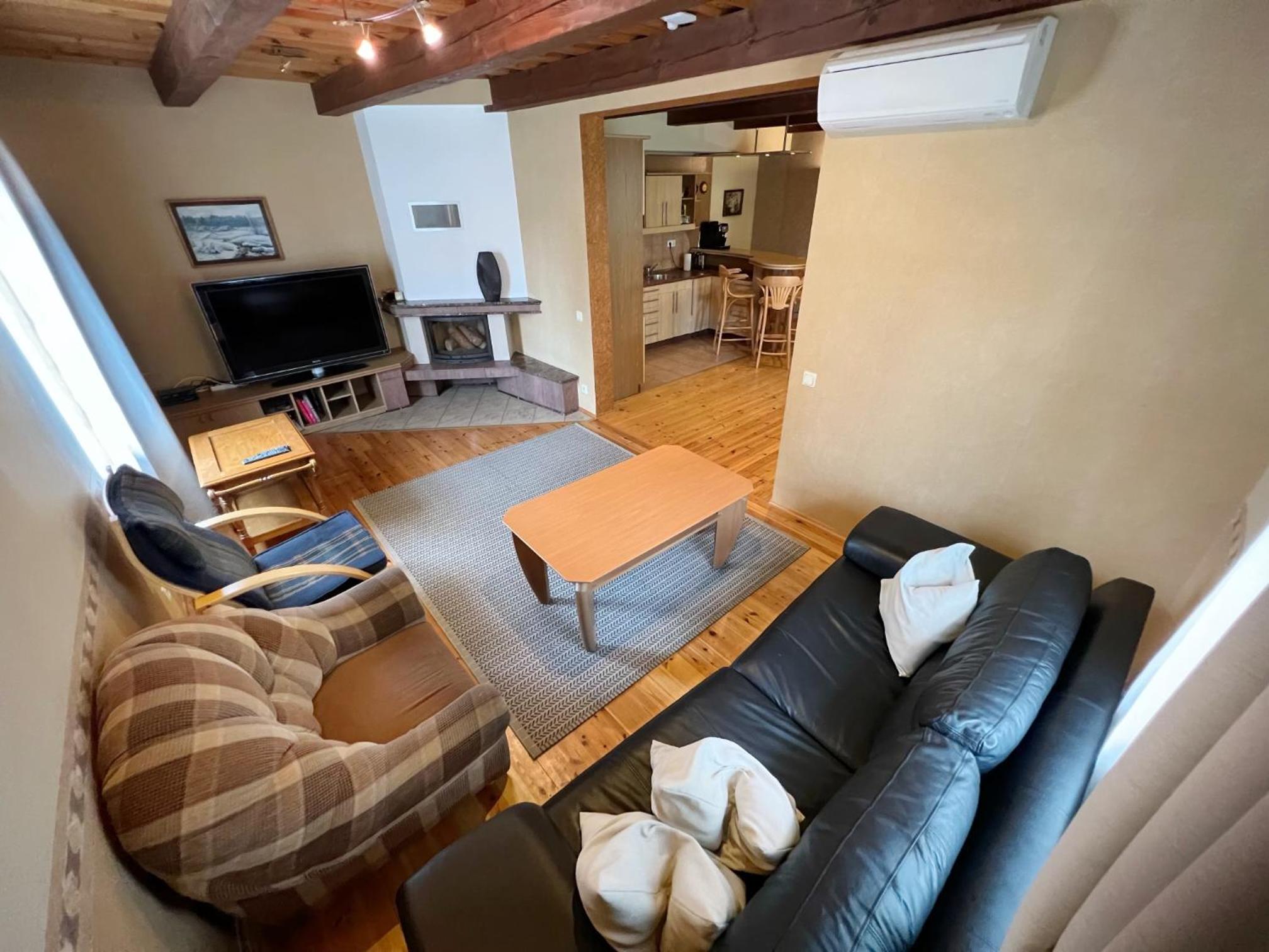 Two-Bedroom House photo 2