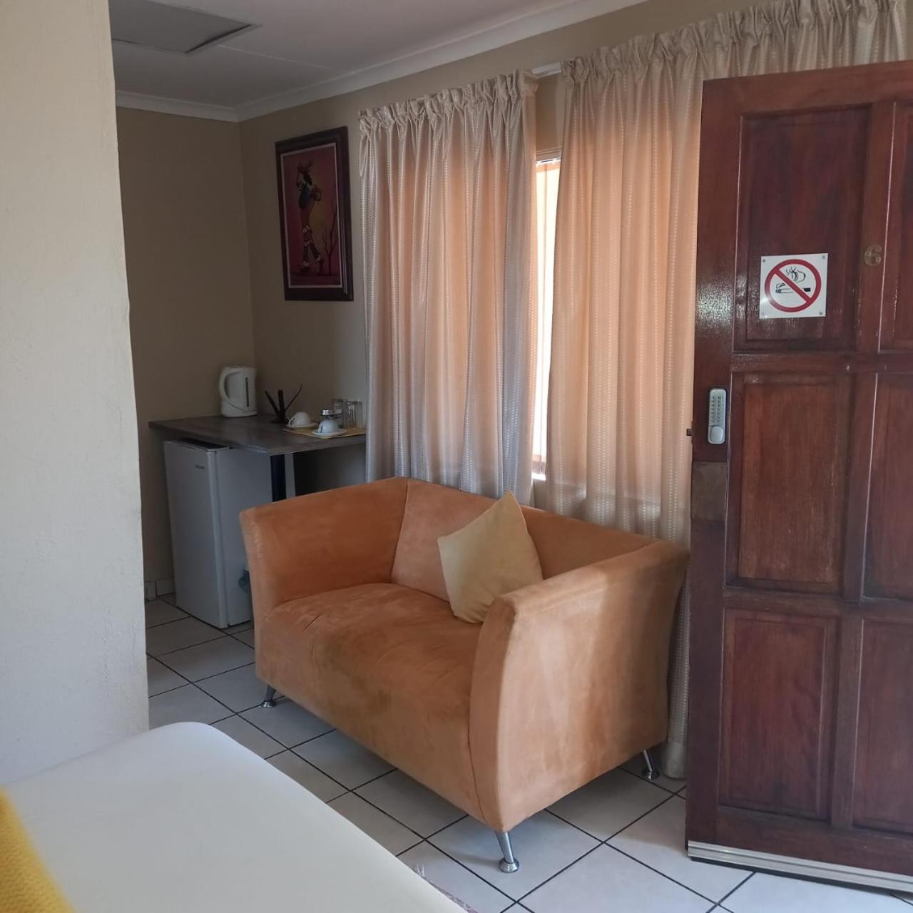Quadruple Room - Photo 4