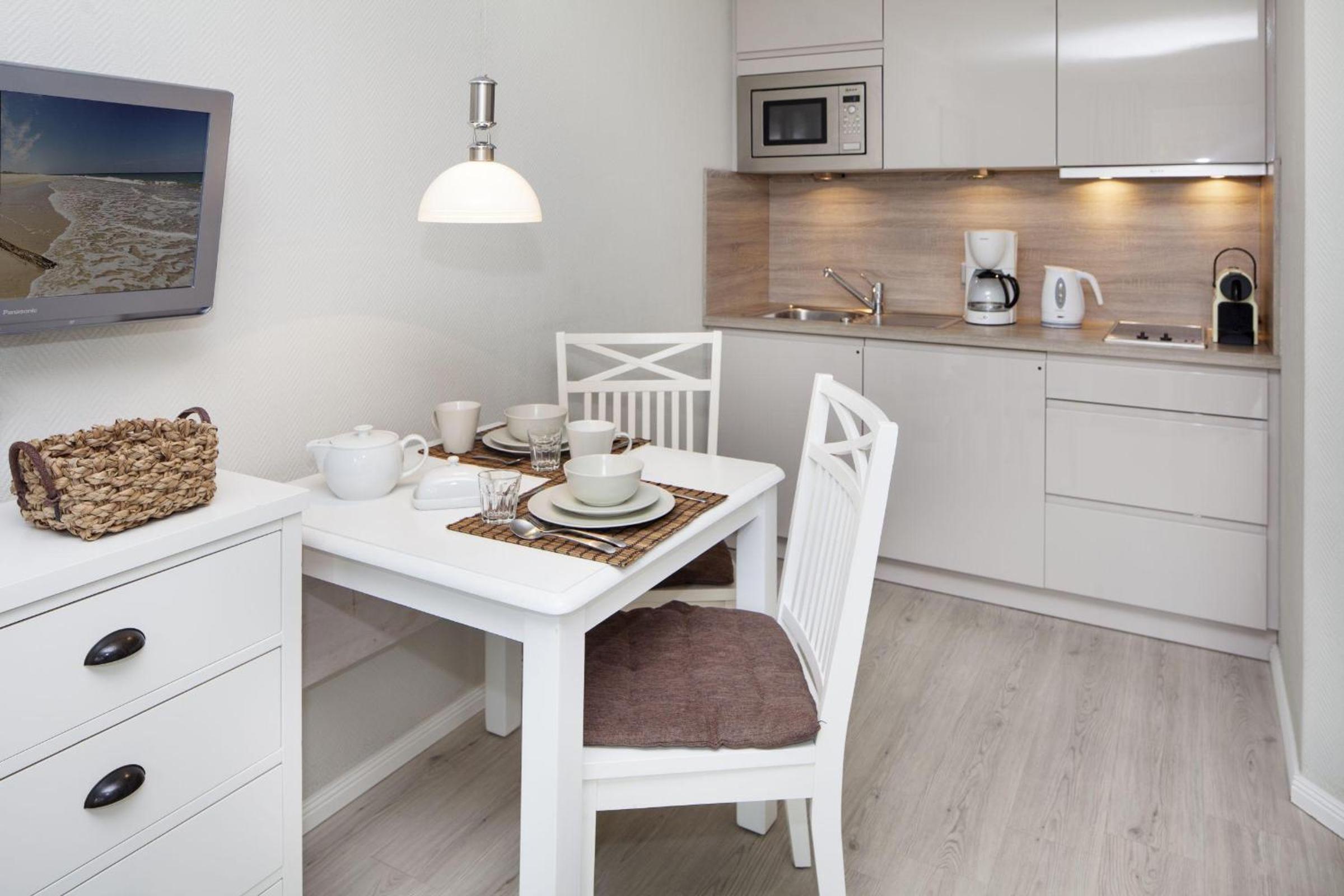 Apartment with Terrace photo 3