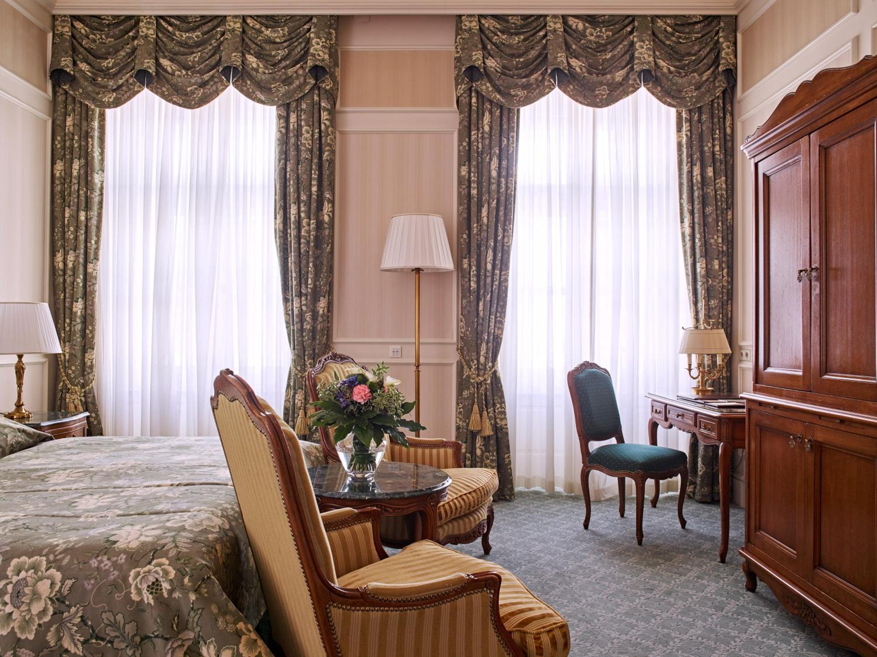 Premium Room - Photo 3