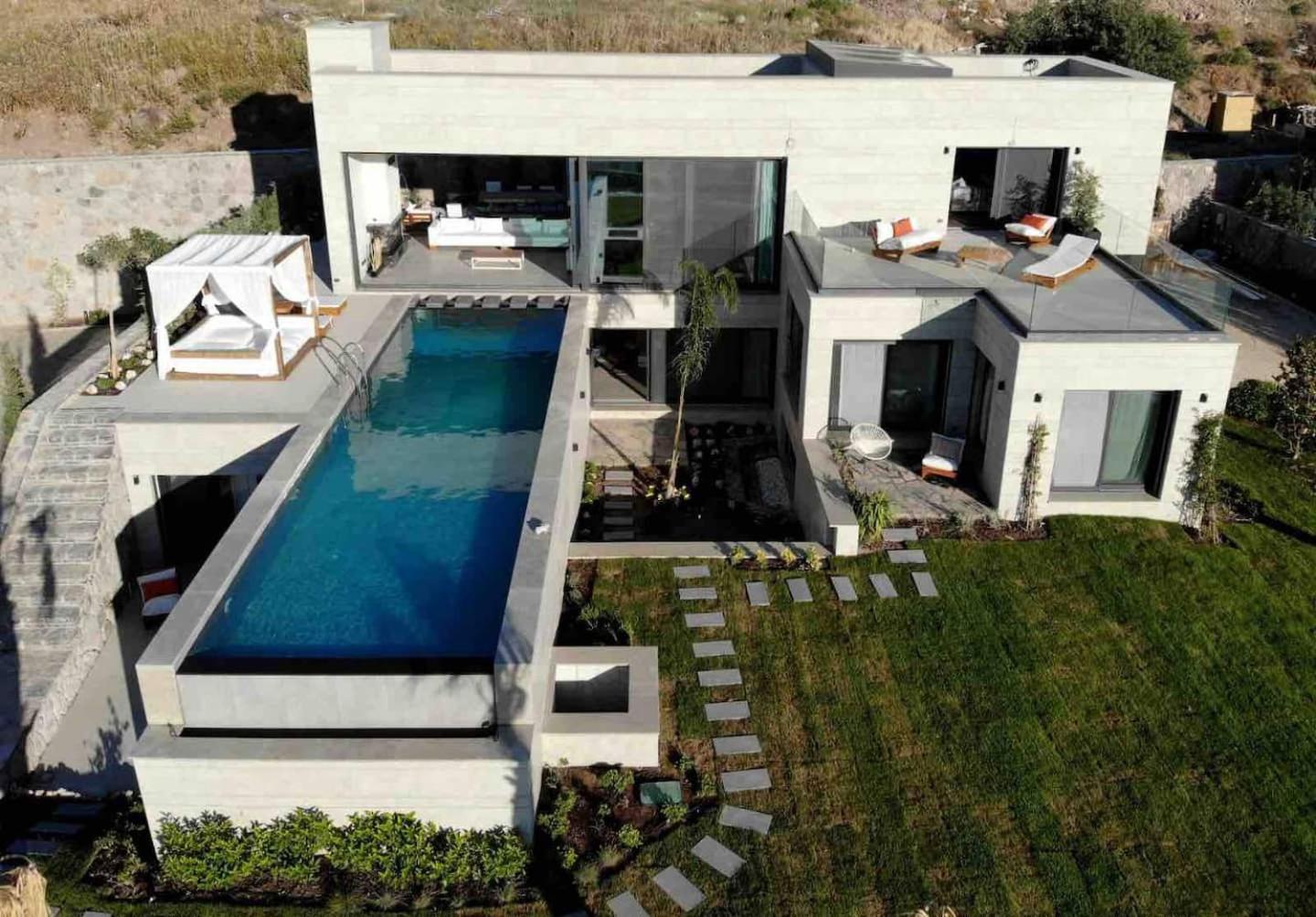 Deluxe Villa photo 3