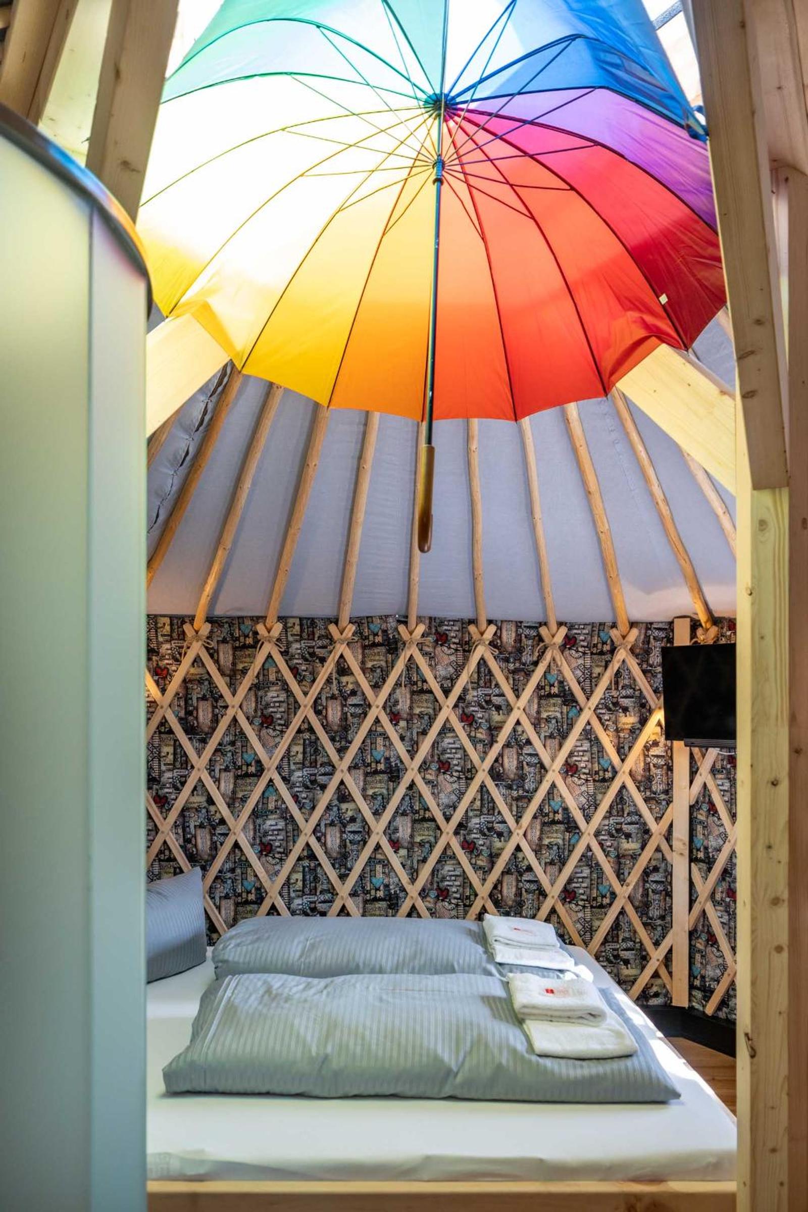 Yurt photo 1
