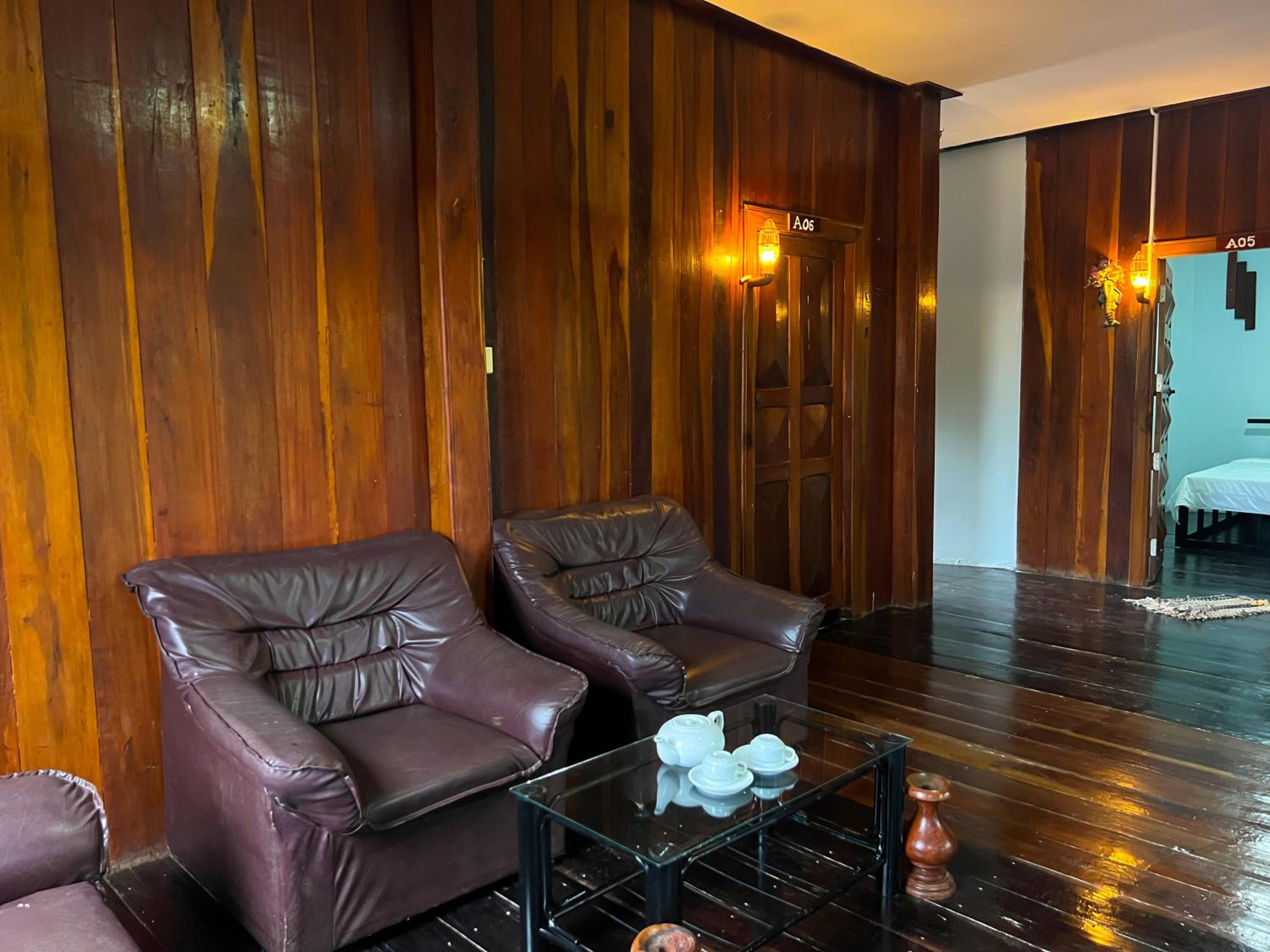 Apartment with Garden View - Photo 40