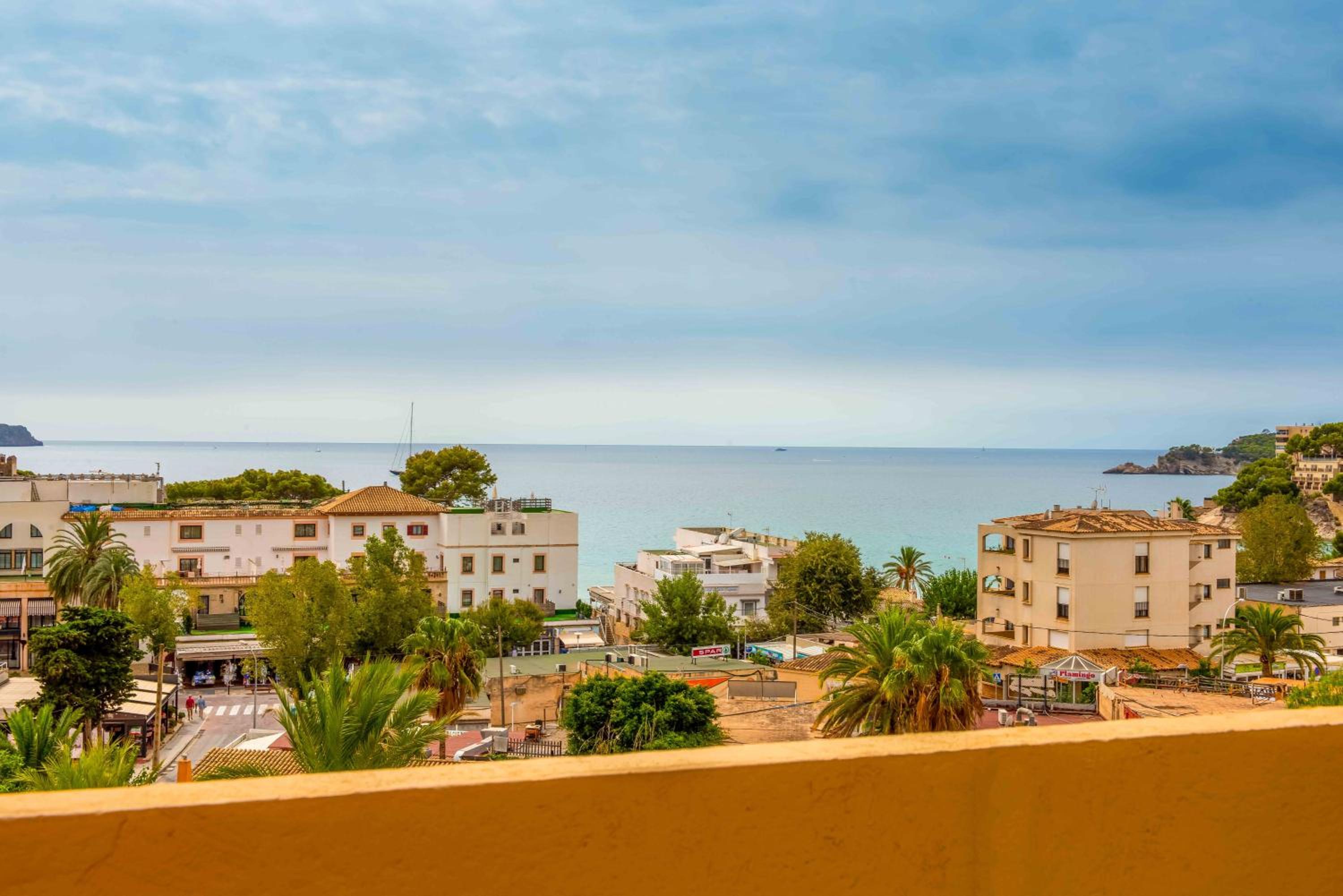 Double Room with Sea View and Balcony photo 3