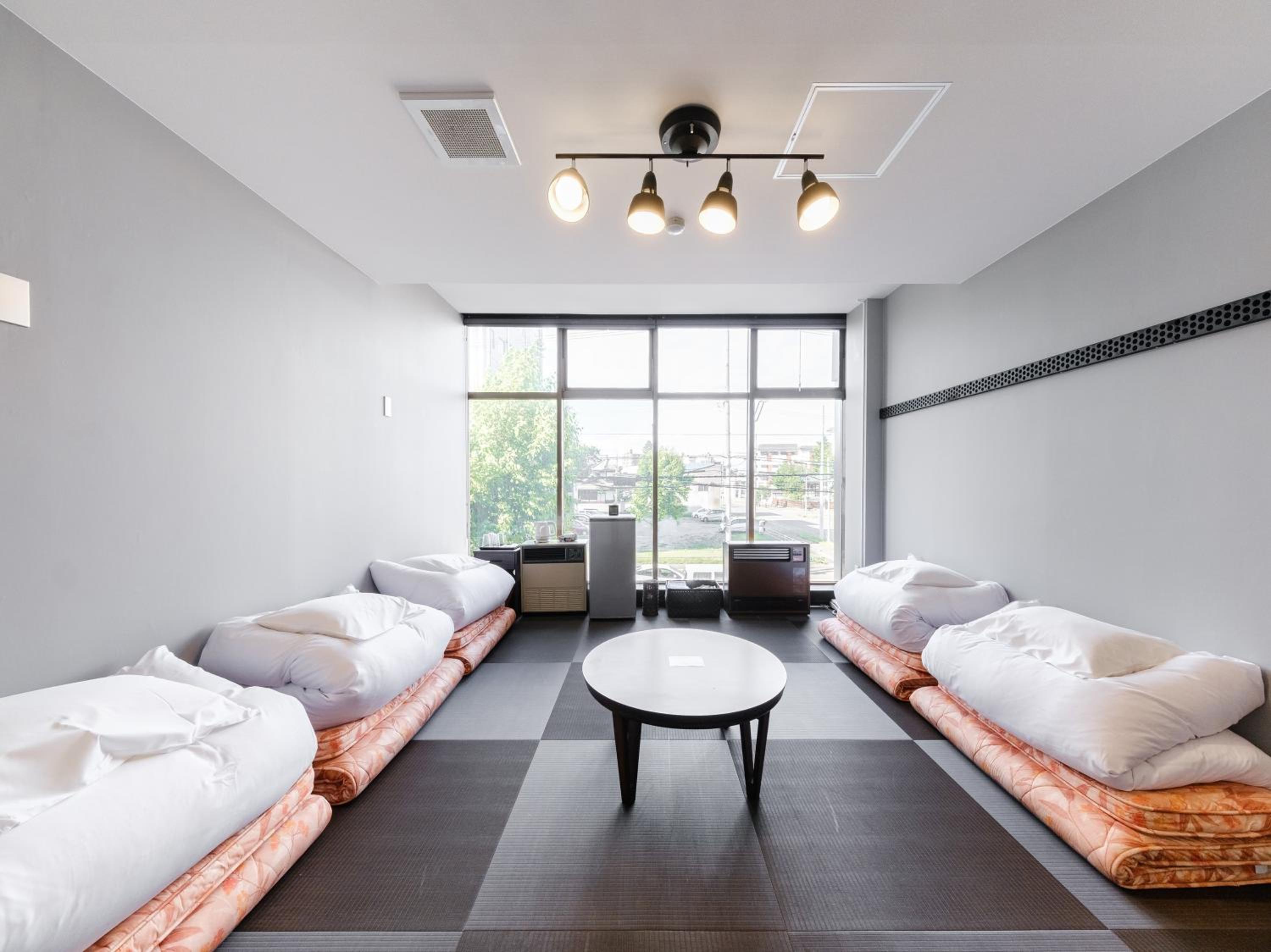 Japanese-Style Quintuple Room with Shared Bathroom - Non-Smoking photo 1