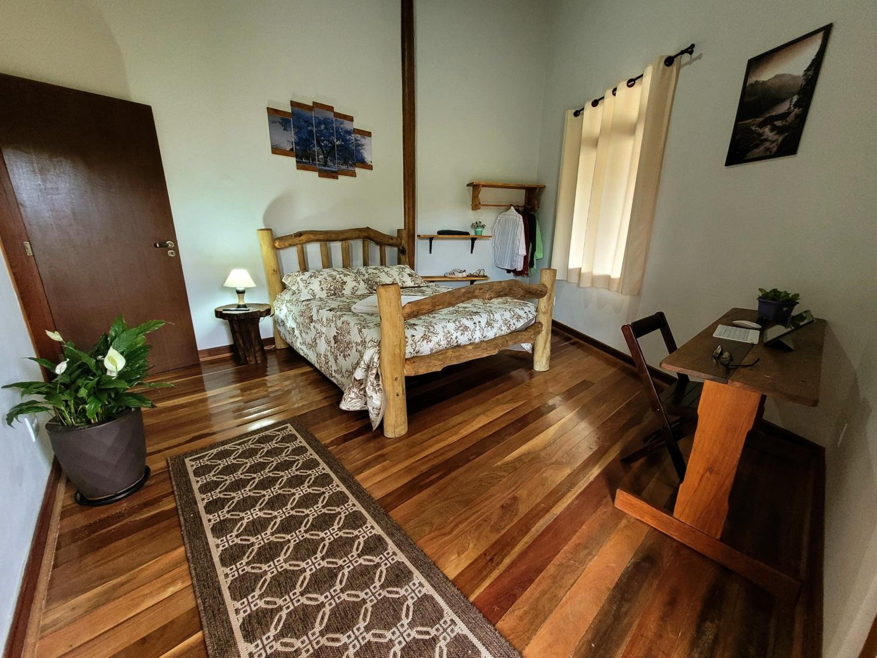 Deluxe Room - Photo 1