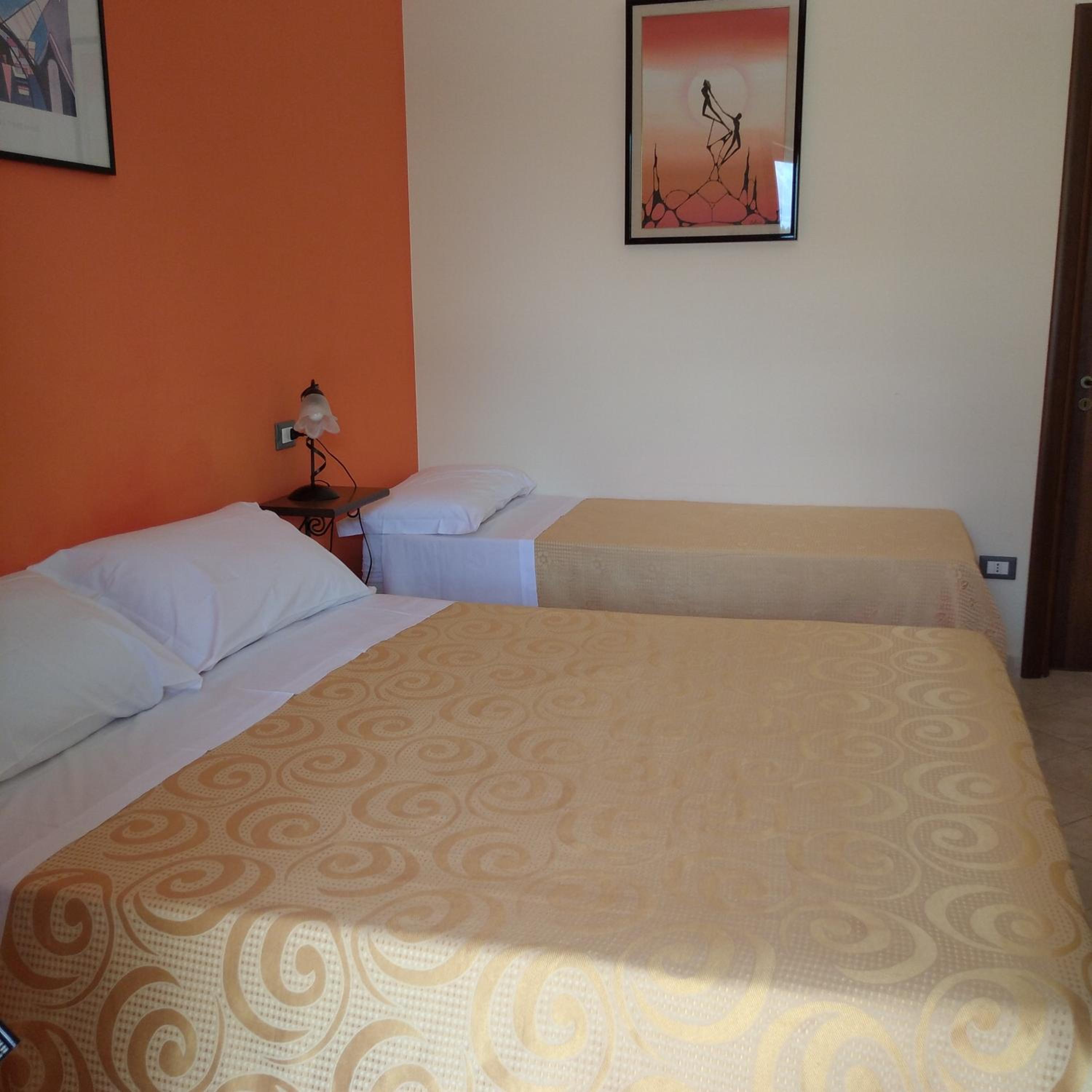 Standard Triple Room photo 1