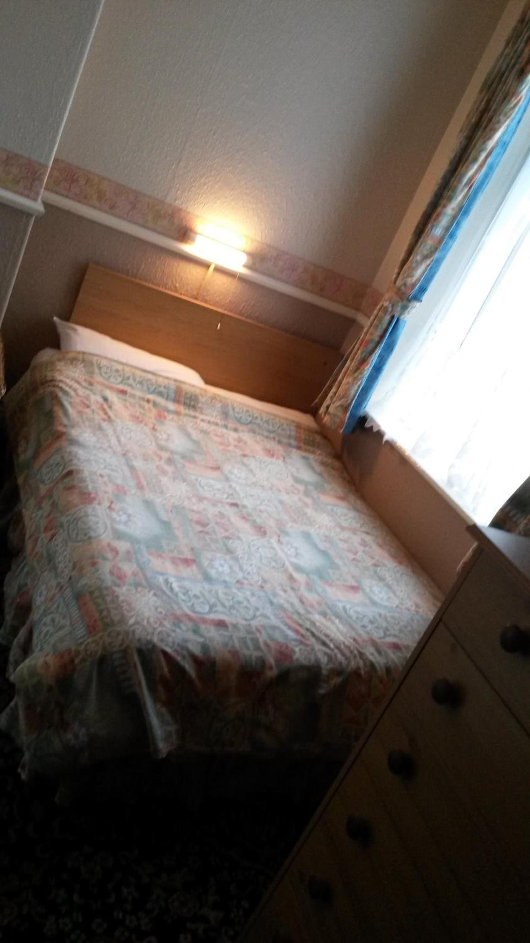 Double Room - Photo 3