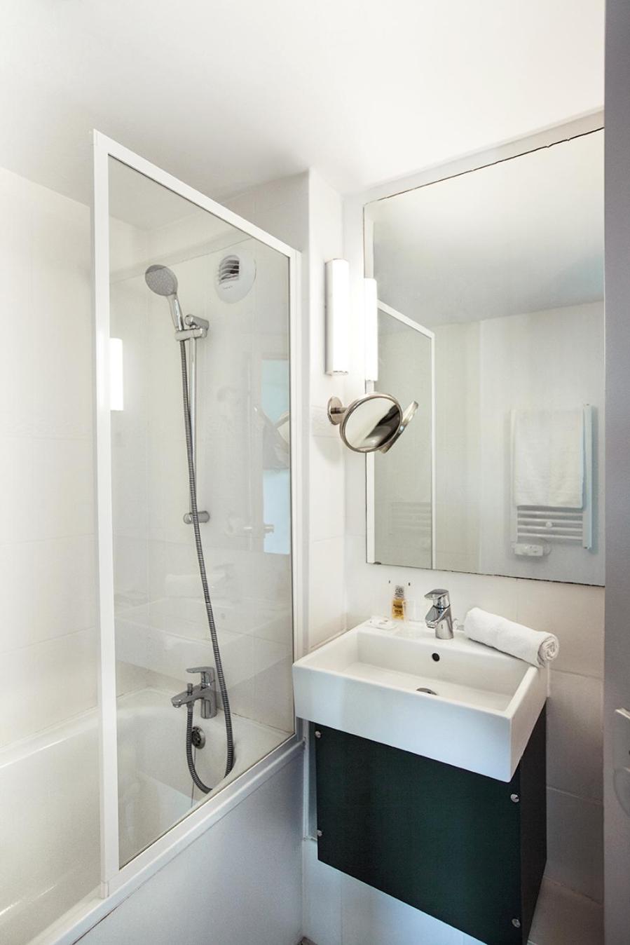 Superior Triple Room photo 2