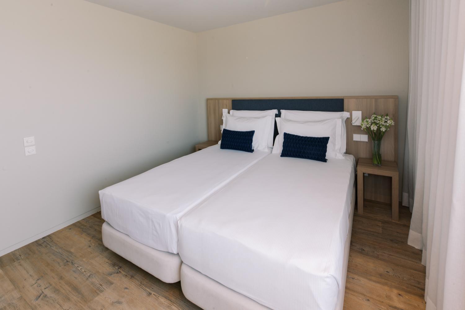 Suite - Photo 7