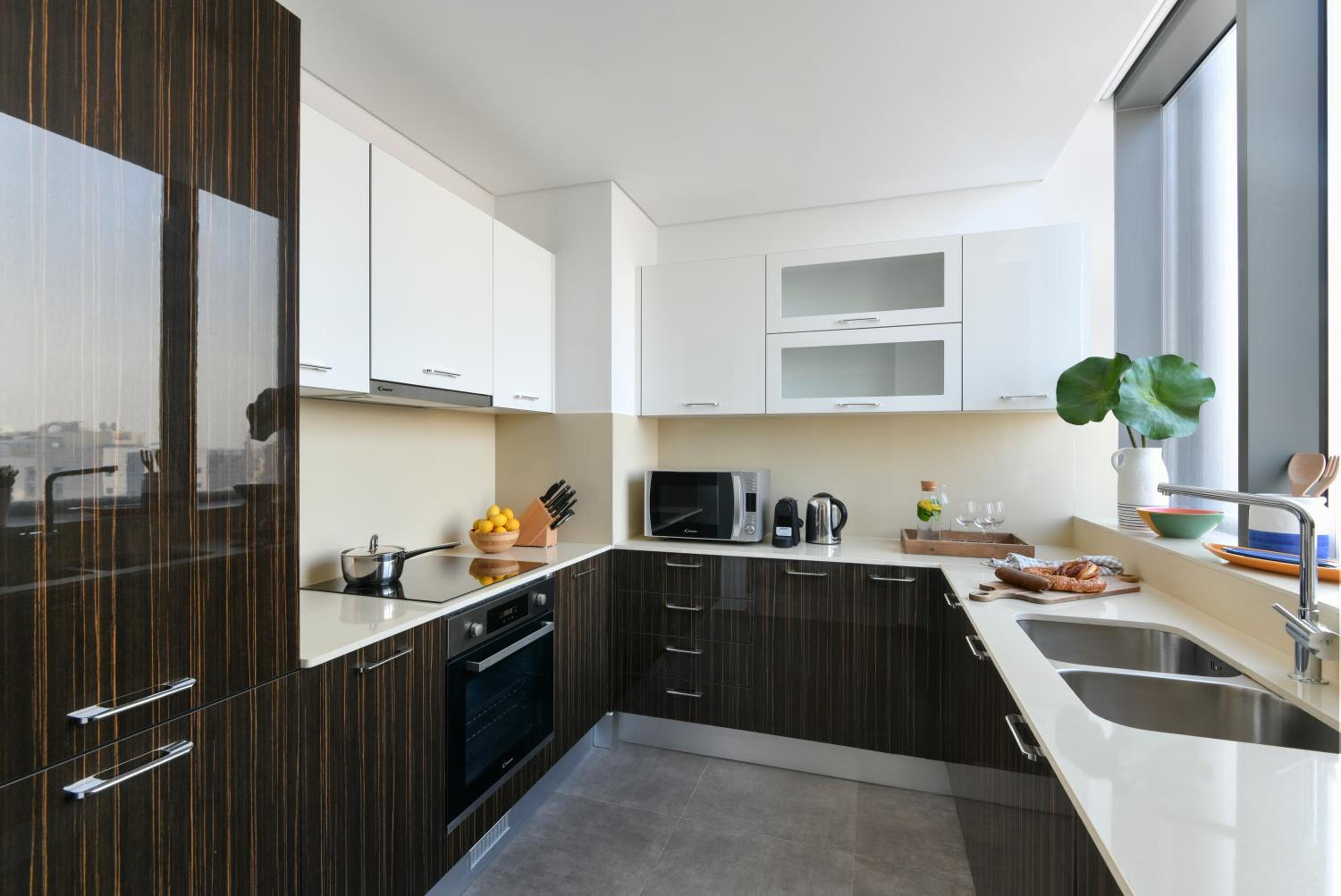Two-Bedroom Apartment - Photo 29