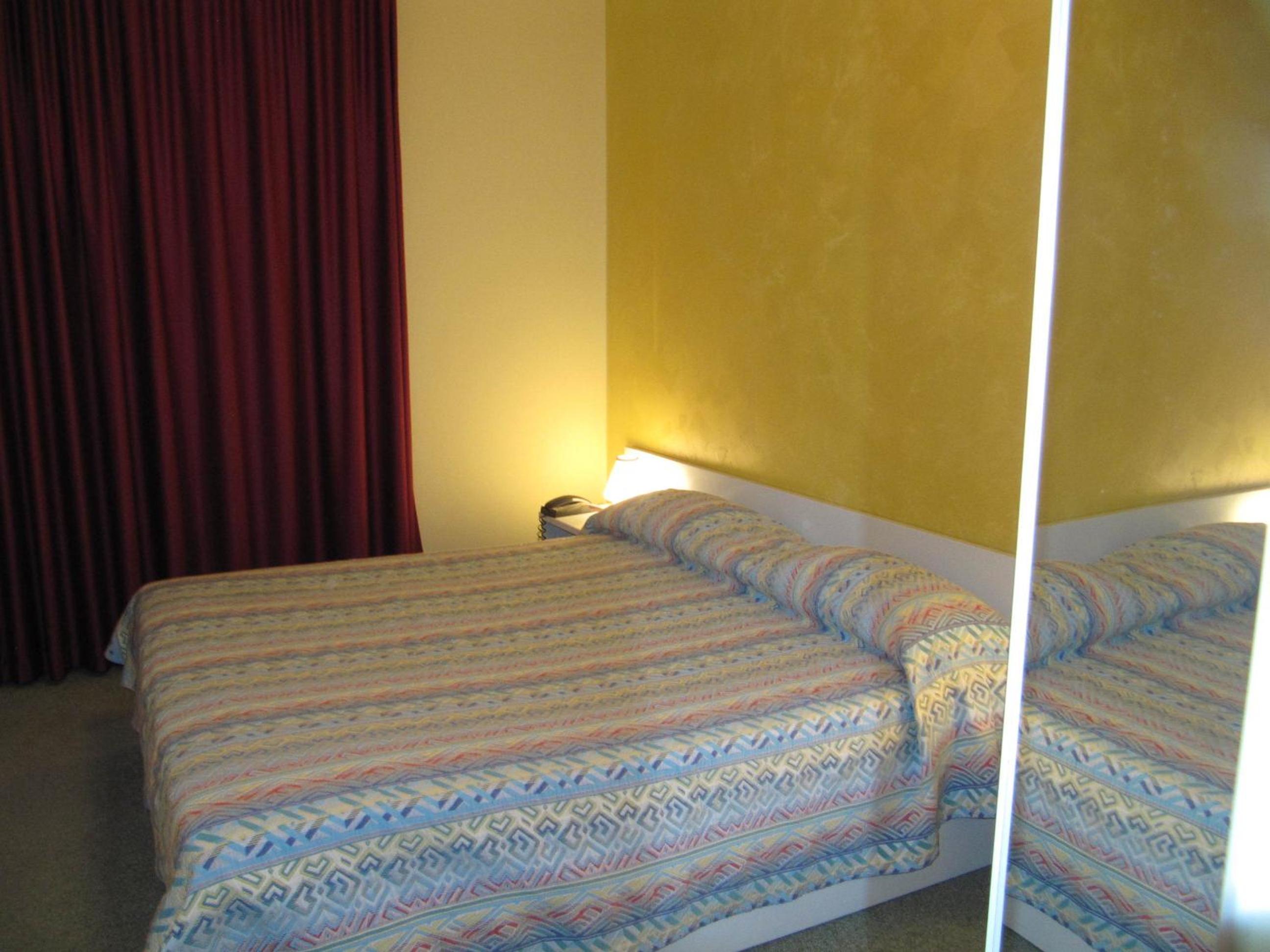 Double Or Twin Room photo 2