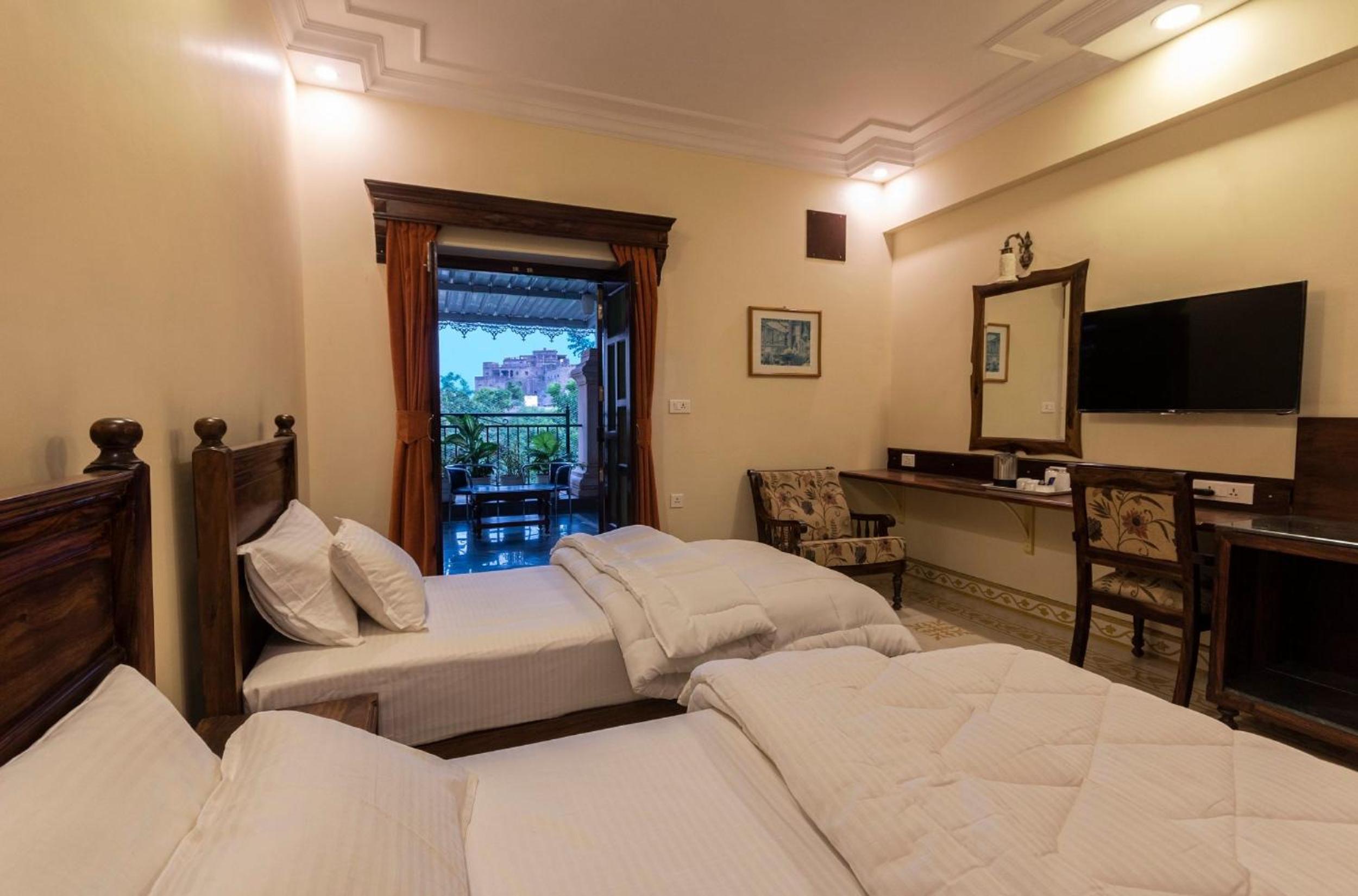 Standard Double Room with Fan photo 1