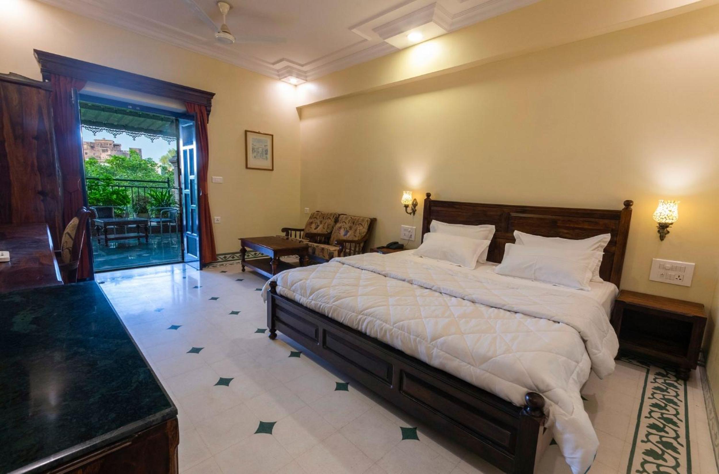 Standard Double Room with Fan photo 3