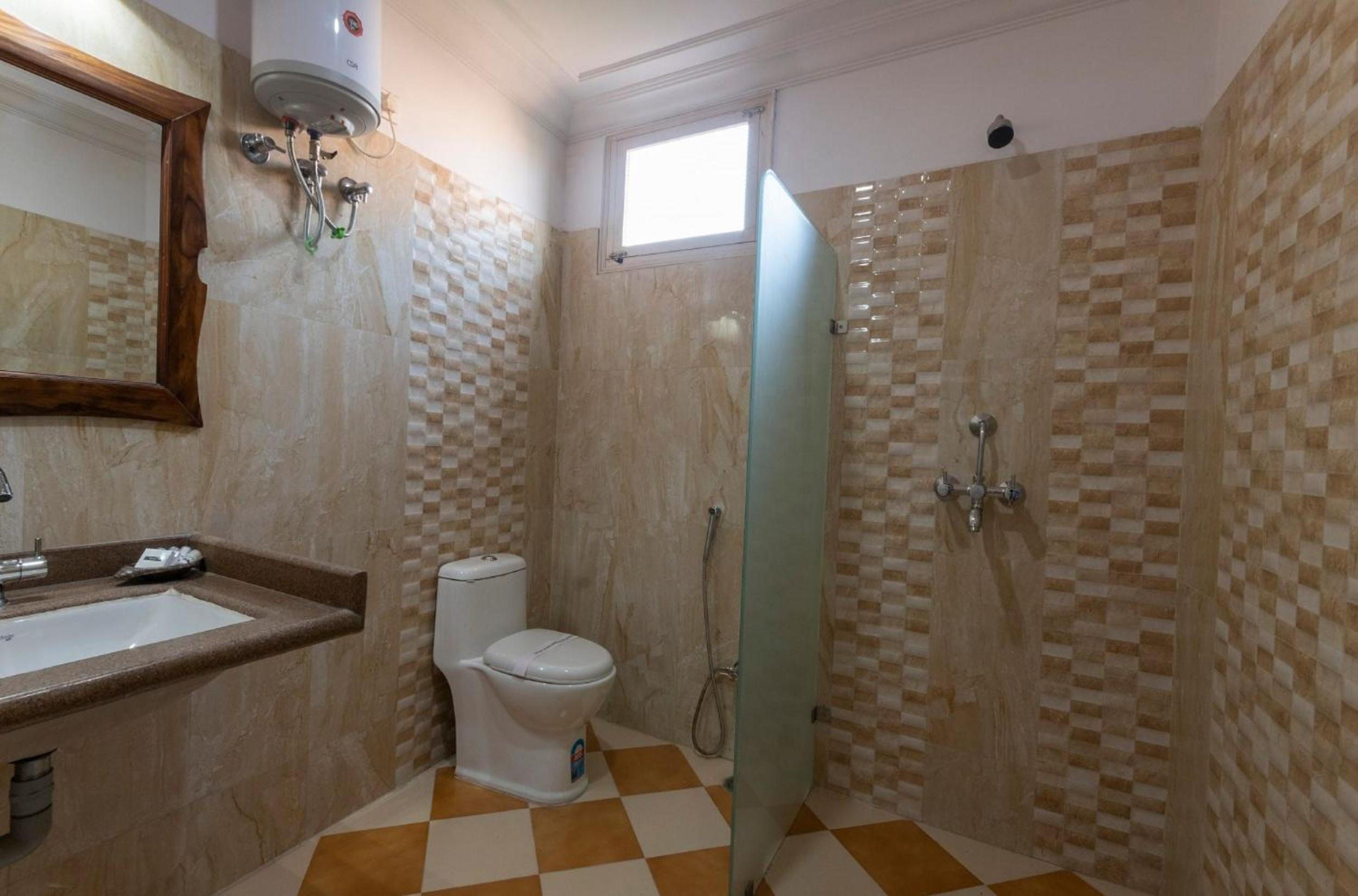 Standard Double Room with Fan photo 2