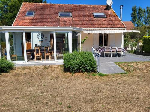 Three-Bedroom House photo 1