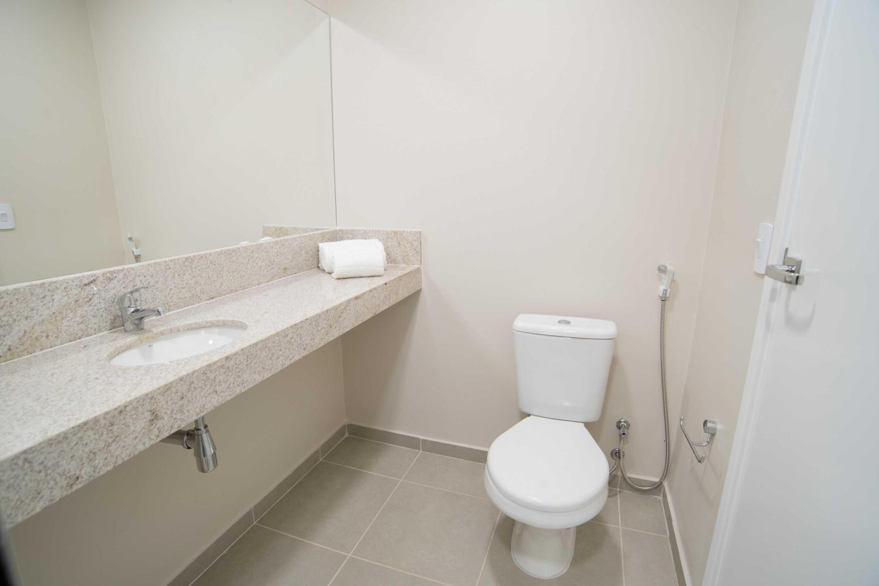 Standard Double Room - Photo 3